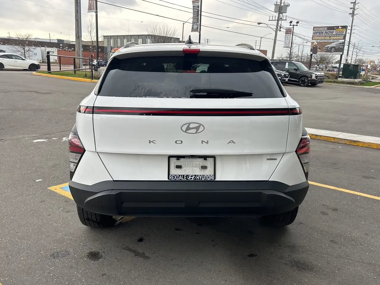 Hyundai KONA снимка Hyundai KONA
