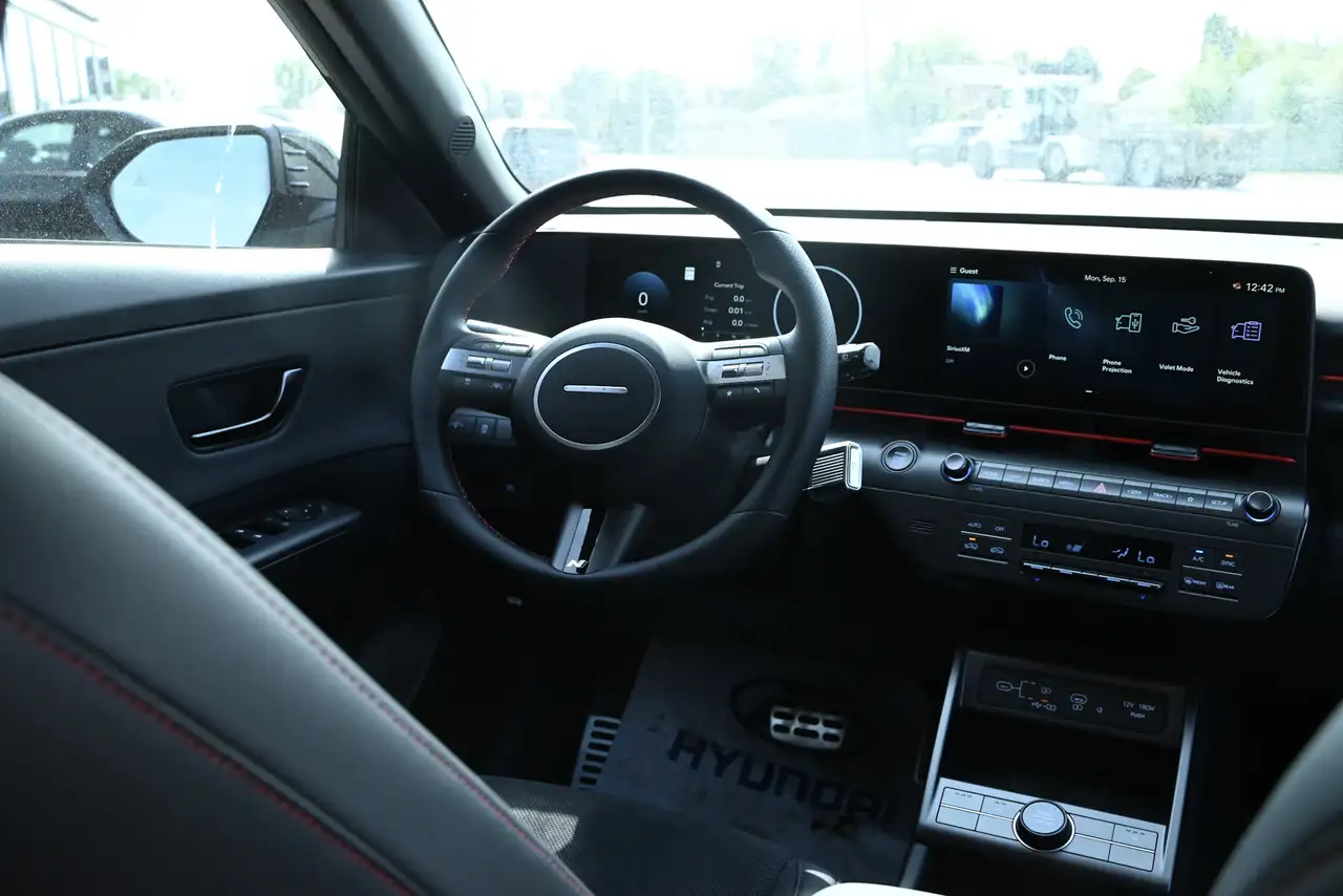 Hyundai KONA снимка Hyundai KONA