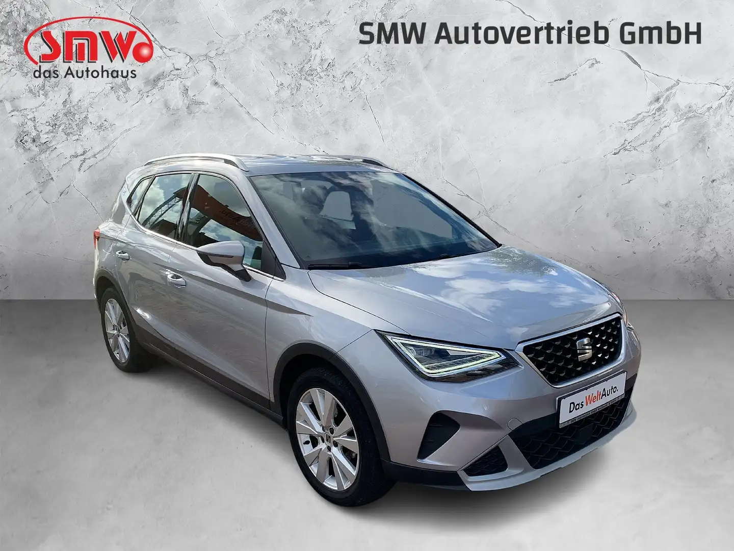 SEAT Arona 1.0TSI 110PS DSG XPERIENCE Silber - 1