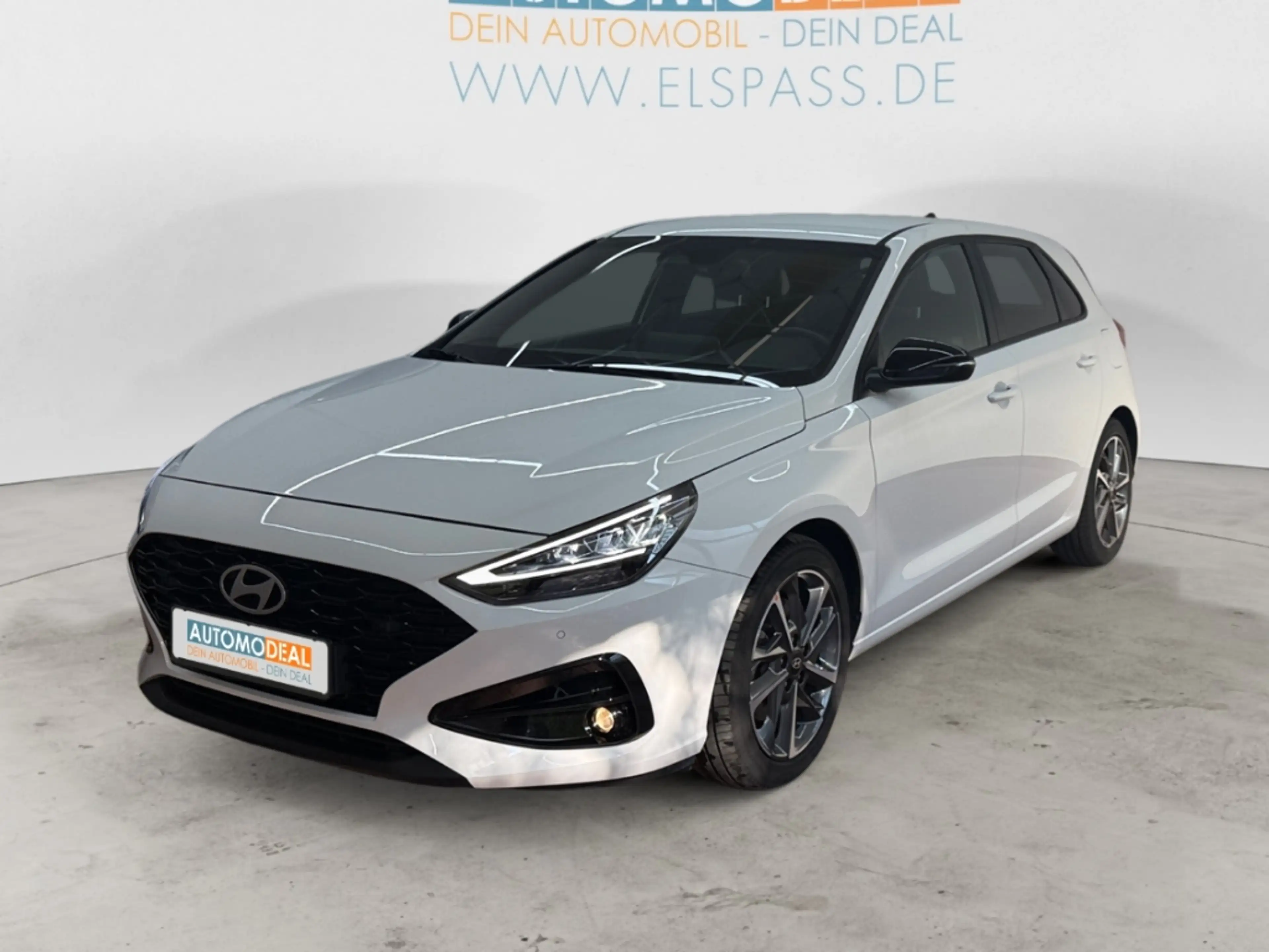 Hyundai i30 Advantage AUTOMATIK NAV LED DIG-DISPLAY KAMERA ACC — photo 2