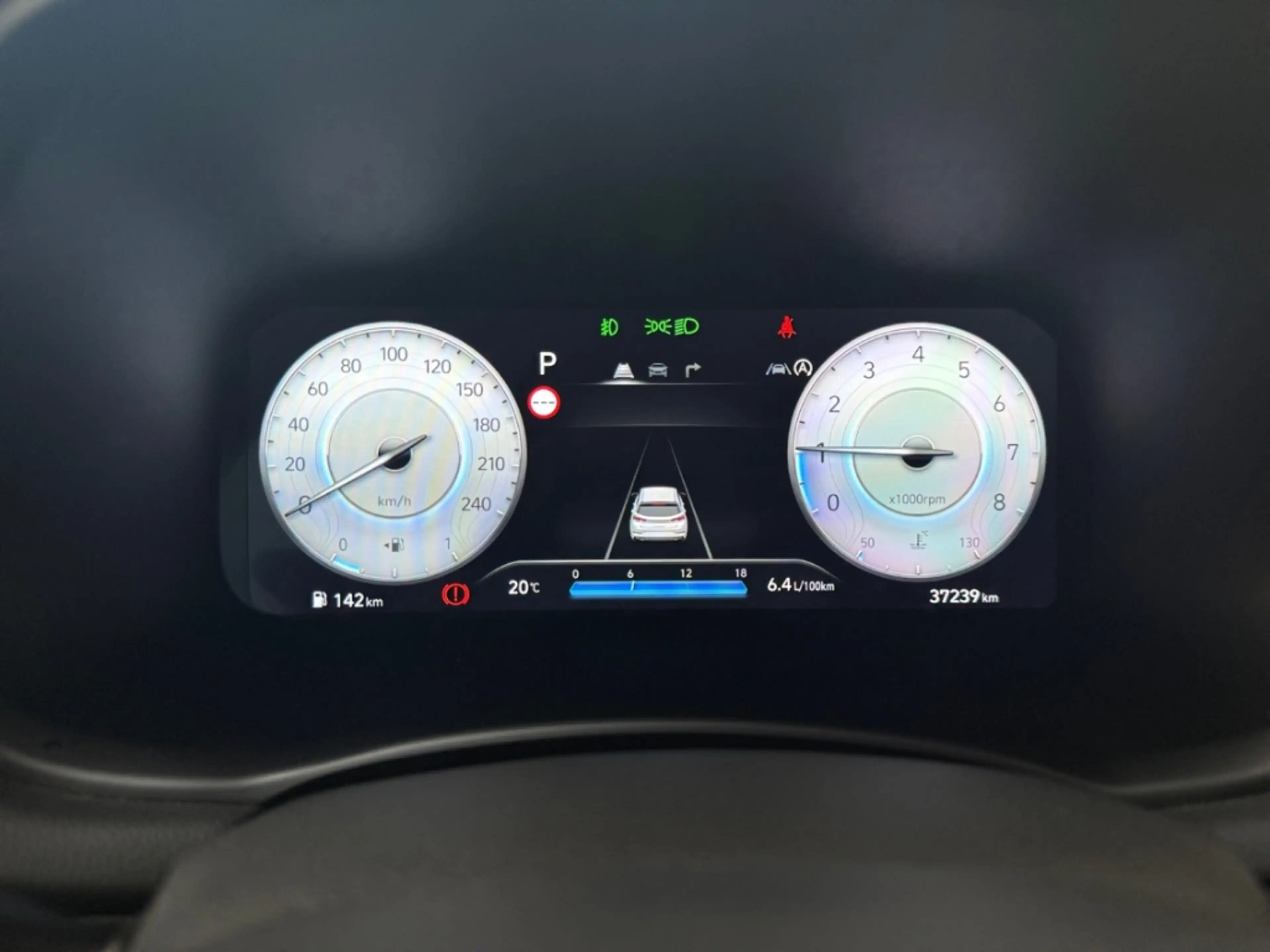 Hyundai i30 Advantage AUTOMATIK NAV LED DIG-DISPLAY KAMERA ACC — photo 11