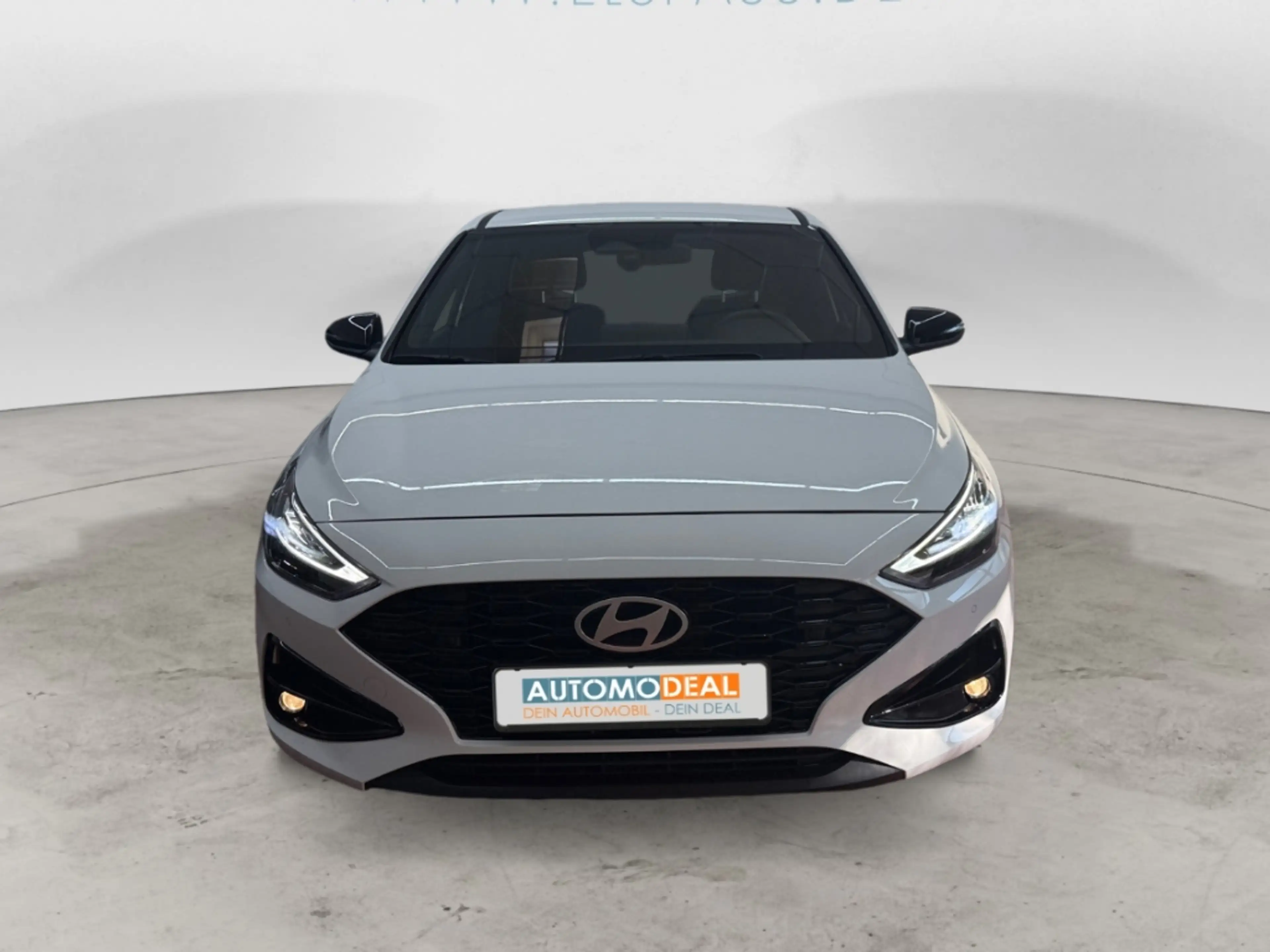 Hyundai i30 Advantage AUTOMATIK NAV LED DIG-DISPLAY KAMERA ACC — photo 3