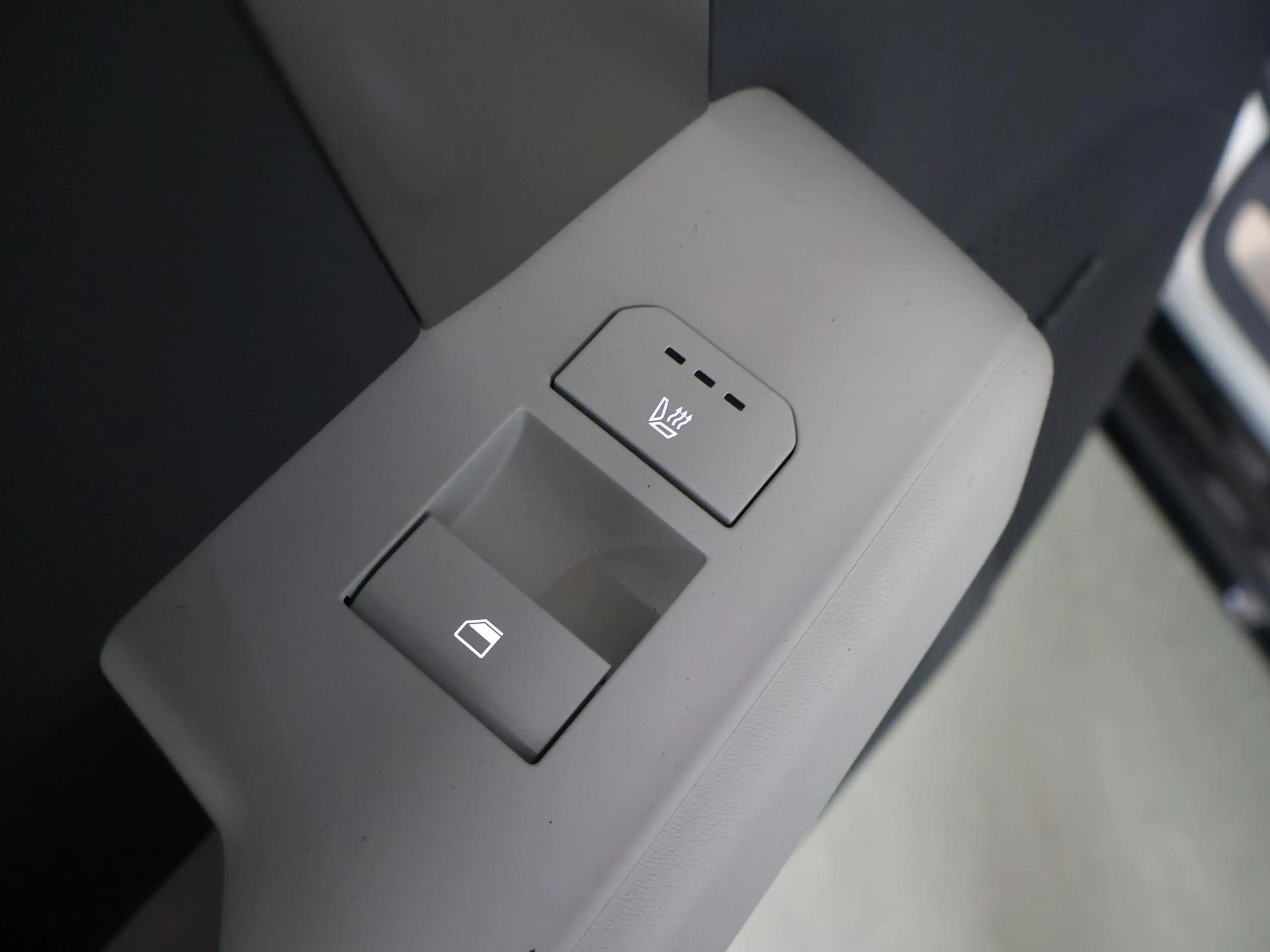 Kia EV3 GT-PlusLine 81.4 kWh | Panoramaschuifdak  | 360 Ca — photo 10