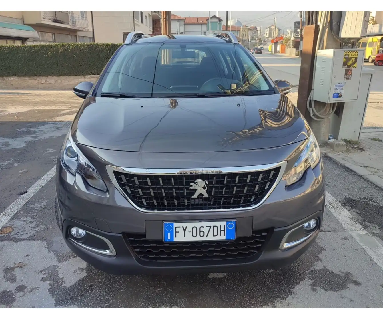 Peugeot 2008 BlueHDi 100 Active - 1