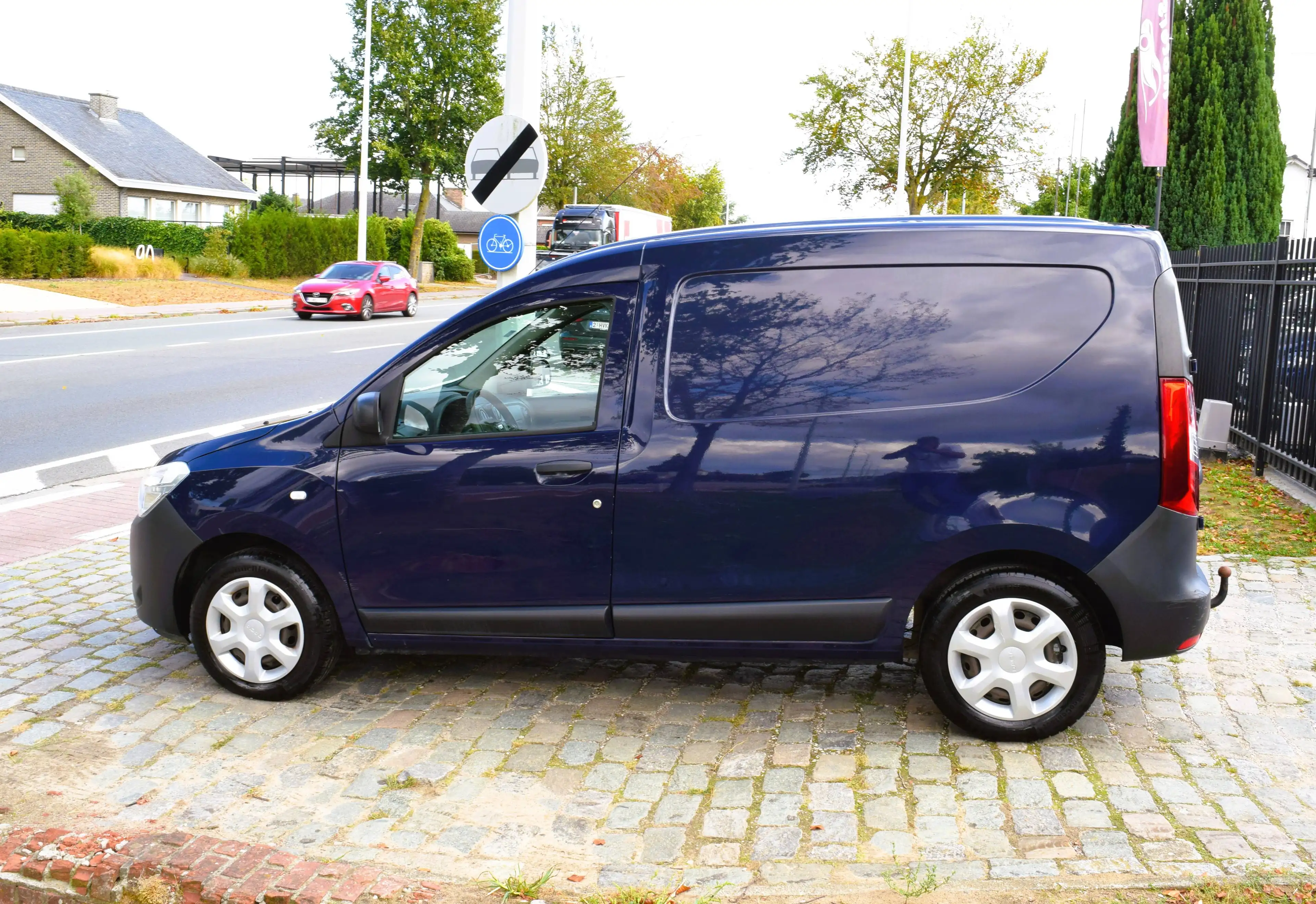 Dacia Dokker 1.6i/Lichte Vracht/1st Owner/GARANTIE — photo 2