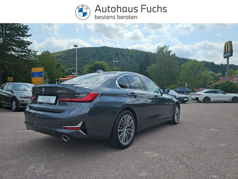 BMW 320 d xDrive LuxuryLine Schiebedach DrivAss RFK Sports — photo 4