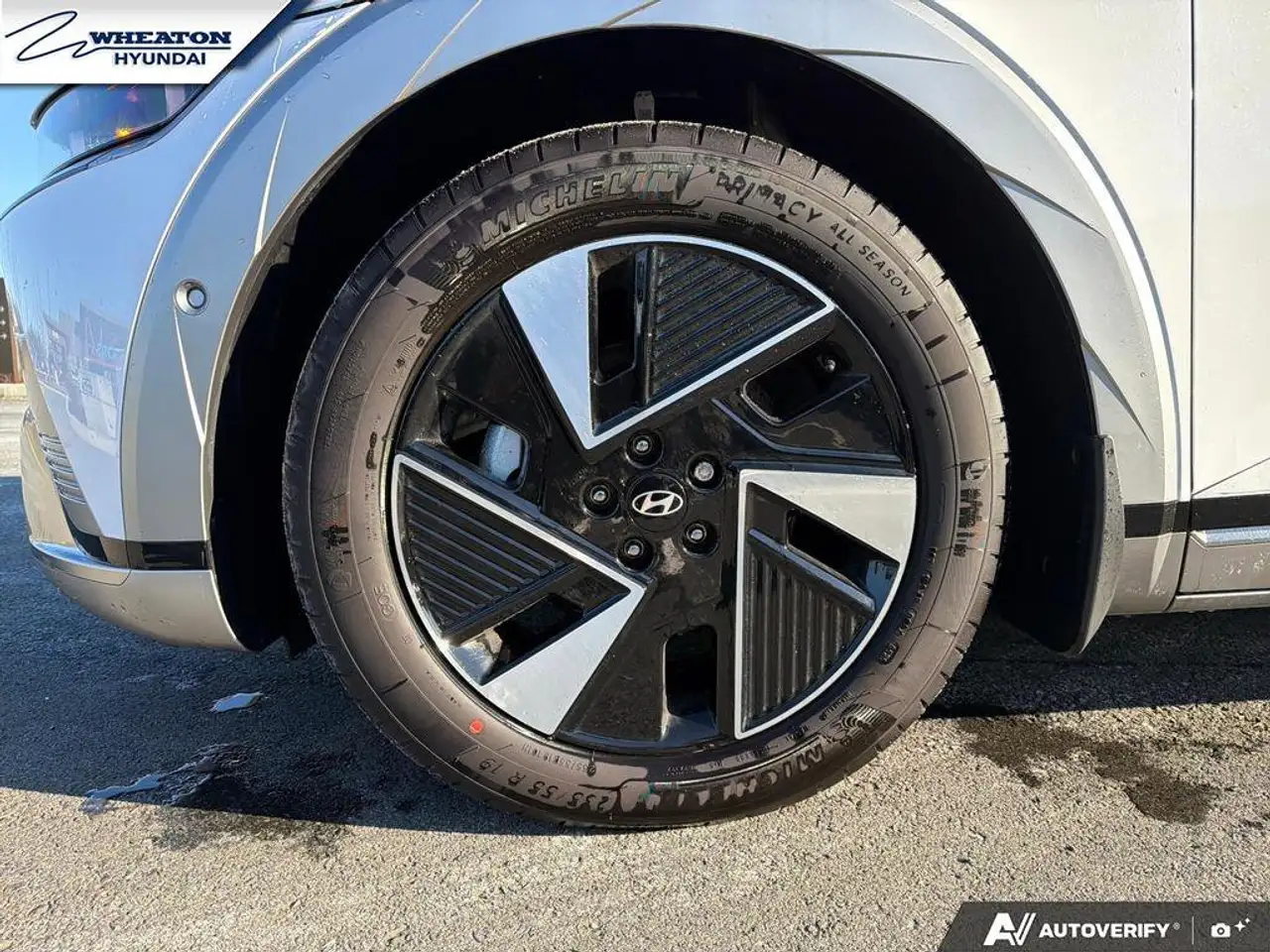 Hyundai IONIQ 5 снимка Hyundai IONIQ 5