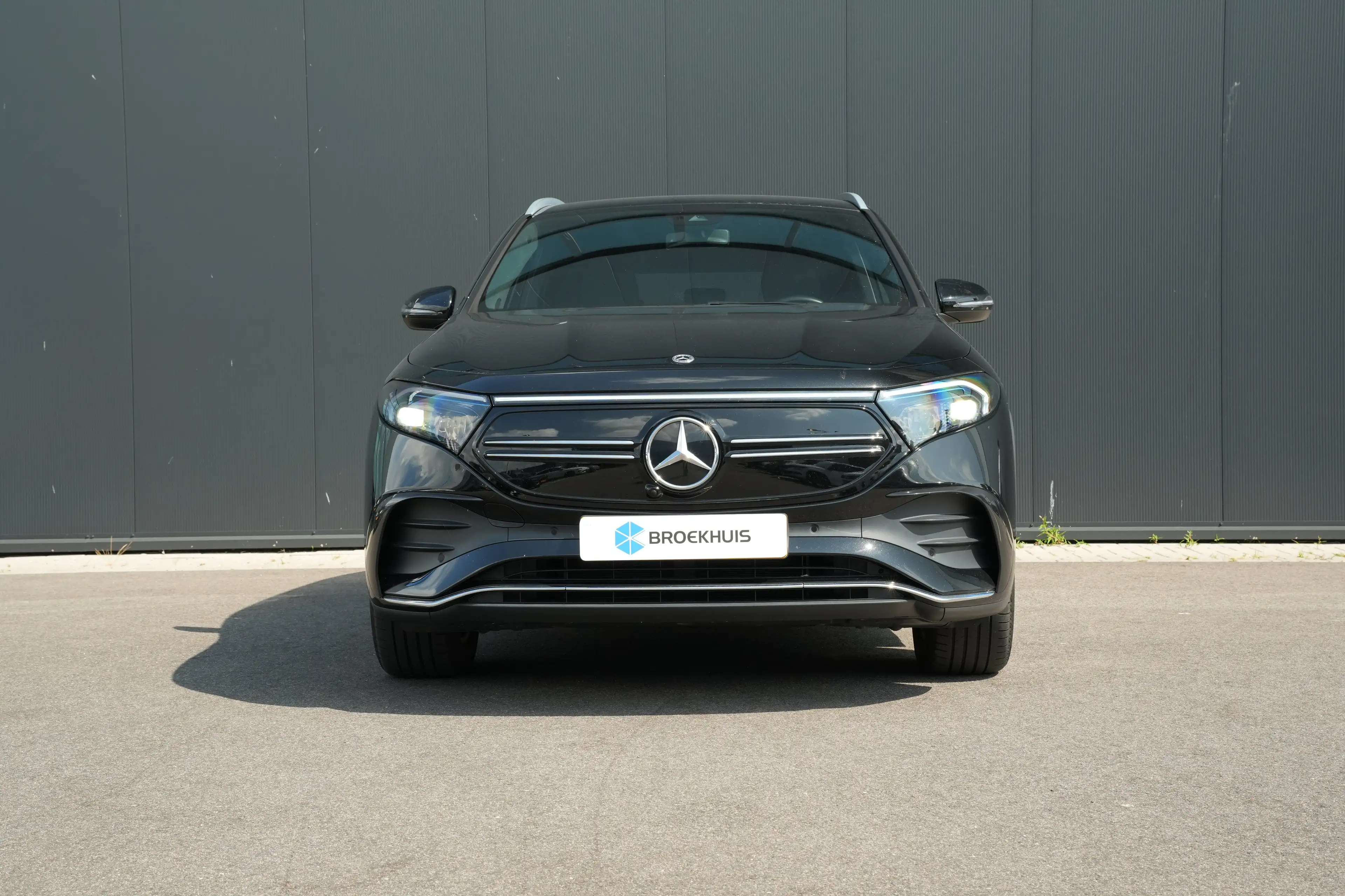 Mercedes-Benz EQA 250 AMG Line 190PK | AMG Styling | Achteruitrijcamera — photo 2