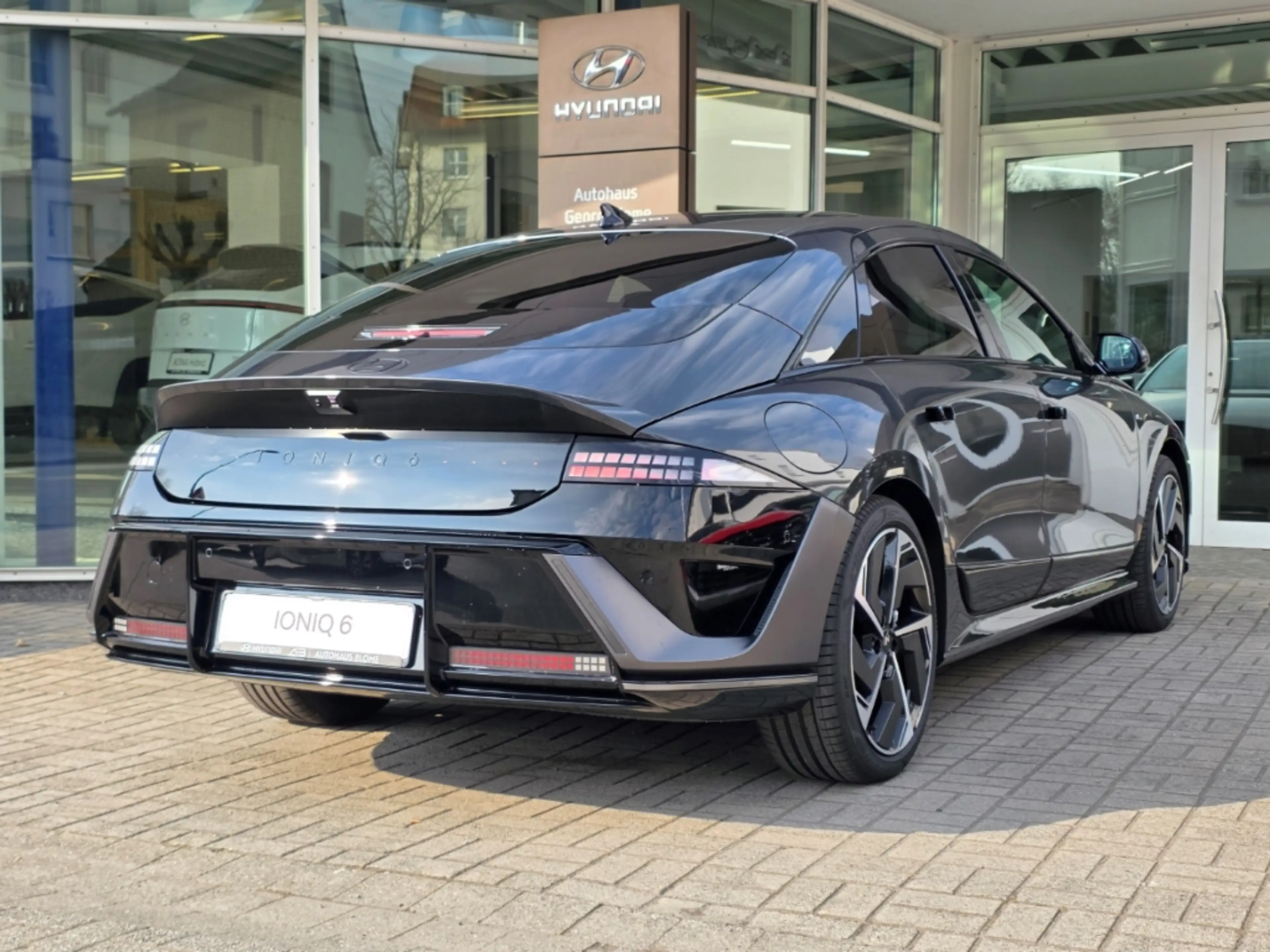 Hyundai IONIQ 6 FL 84 kWh 4WD N LINE X MY26, BOSE, Matrix-LED, 360 — photo 6