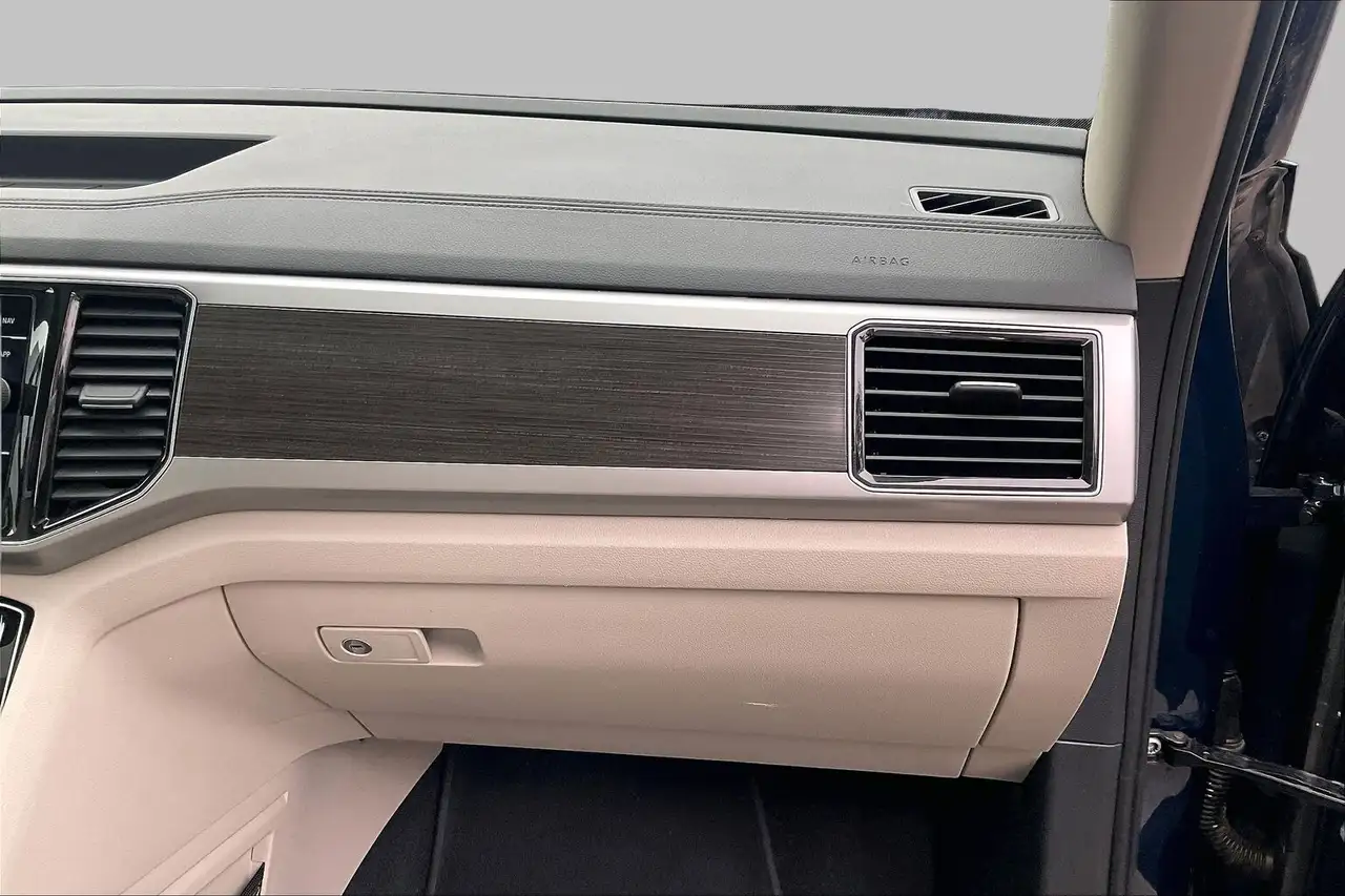 Volkswagen Atlas снимка Volkswagen Atlas