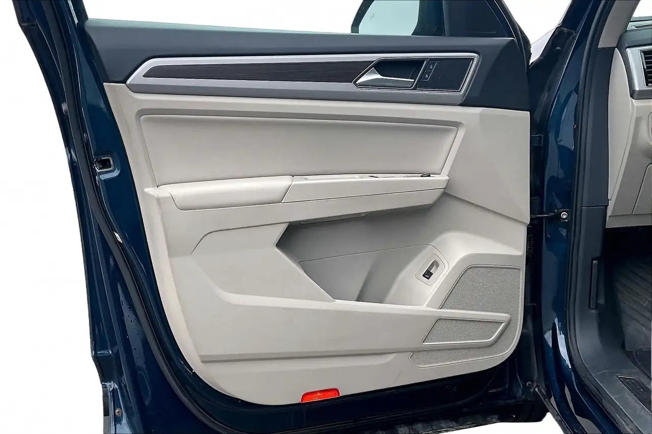 Volkswagen Atlas снимка Volkswagen Atlas