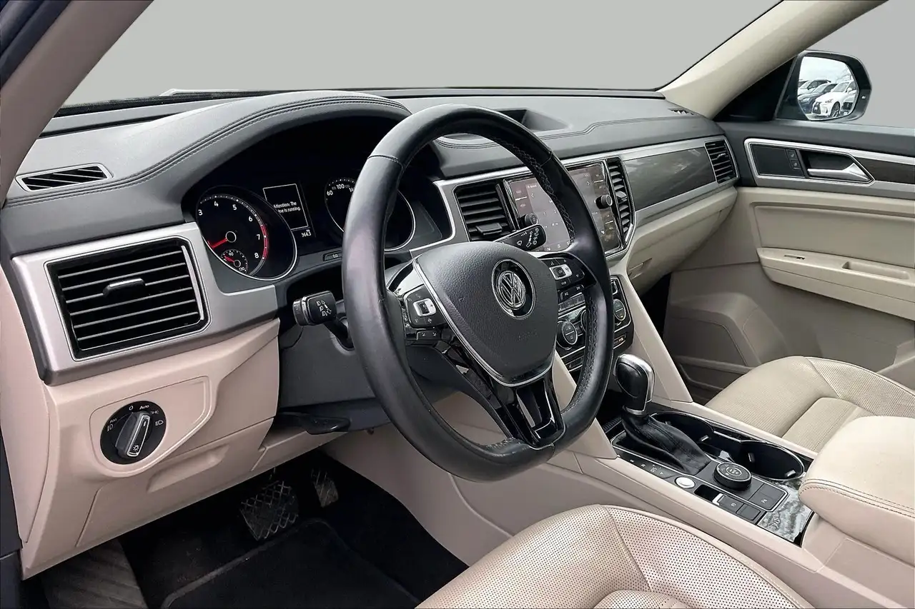 Volkswagen Atlas снимка Volkswagen Atlas