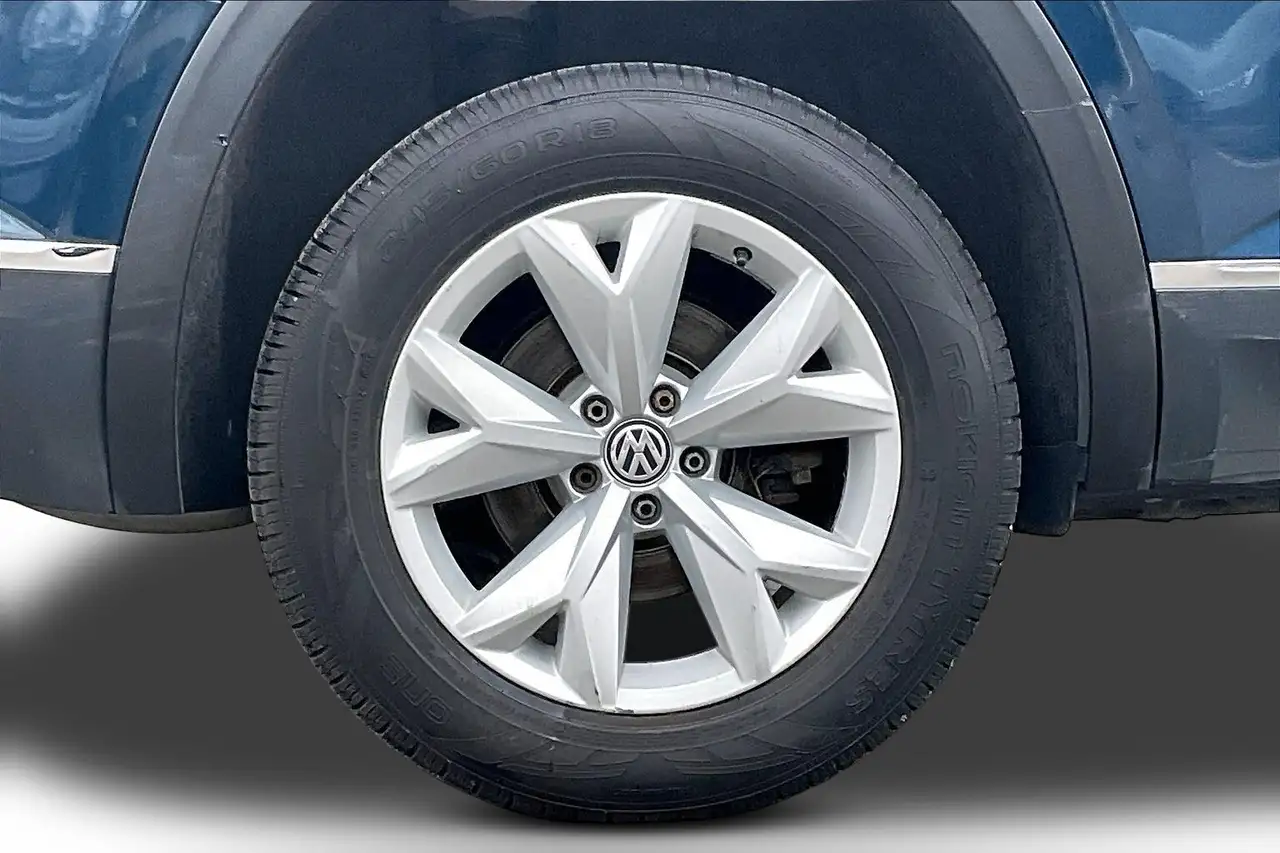 Volkswagen Atlas снимка Volkswagen Atlas