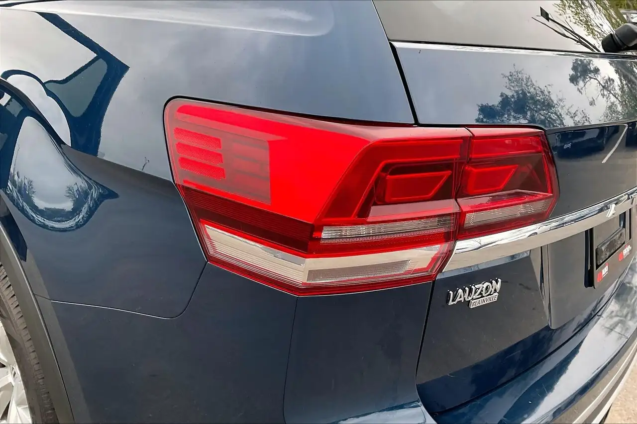 Volkswagen Atlas снимка Volkswagen Atlas
