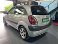 Kia Rio 1.6*TOP*KLIMA*AUTOMATIK*EINPARKHILFE*TÜV NEU Silber - thumbnail 4