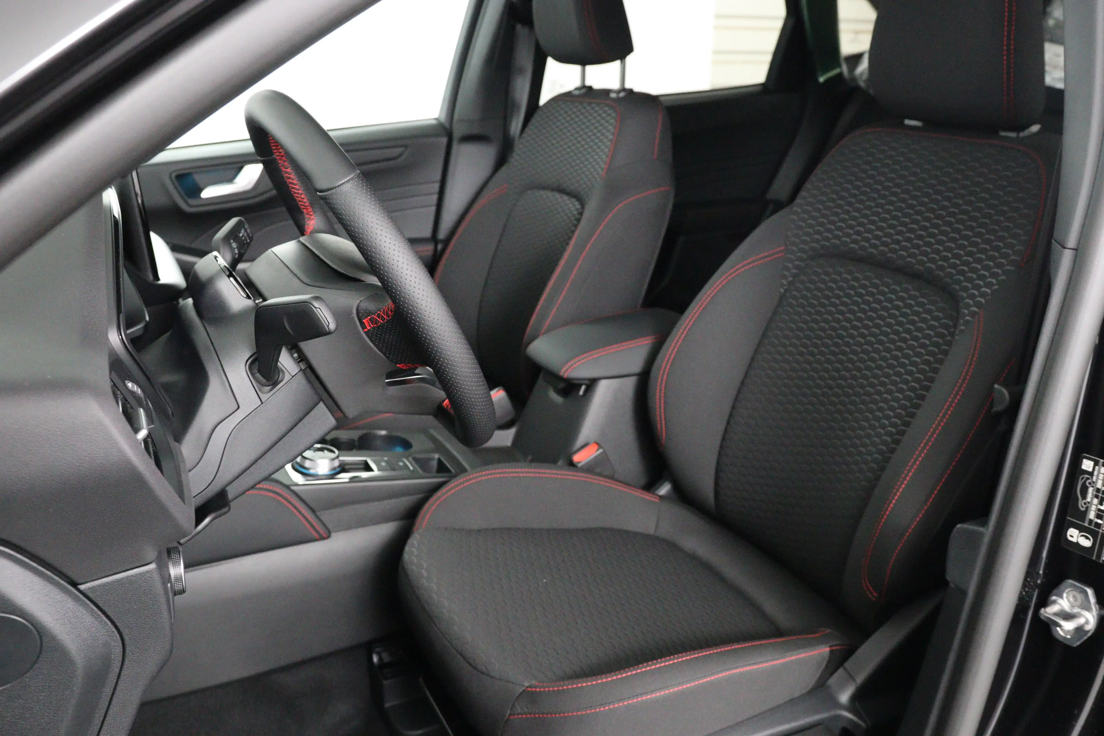 Ford Kuga 2.5 PHEV ST-Line | Trekhaak Elektrisch | Cruise Co — photo 6