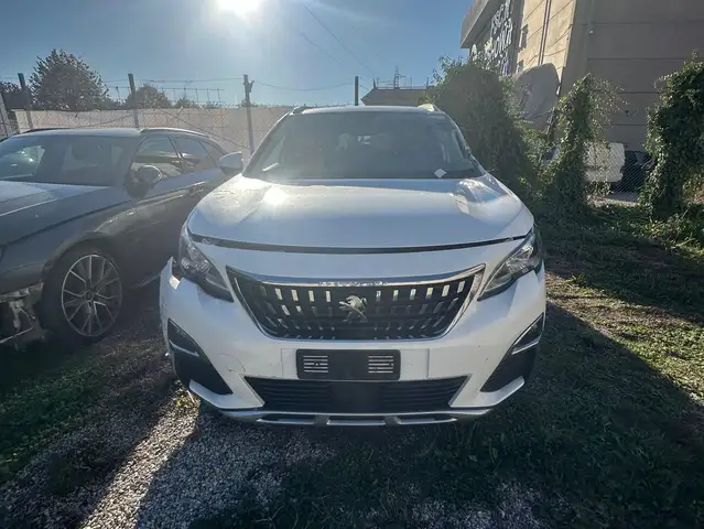 Peugeot 5008 5008 II 2016 1.5 bluehdi Allure s