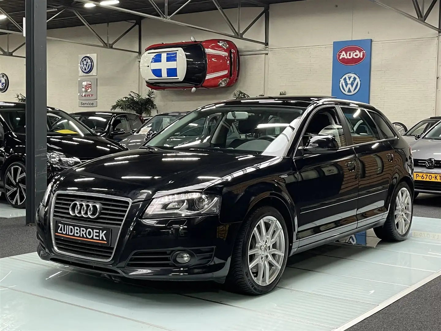 Audi A3 Sportback 2.0 T 200PK 5-Deurs PANODAK Clima Airco Zwart - 1