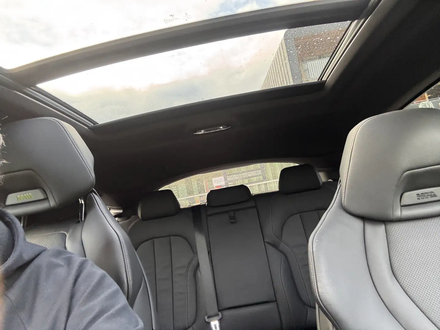 BMW X6 M-Paket - 2