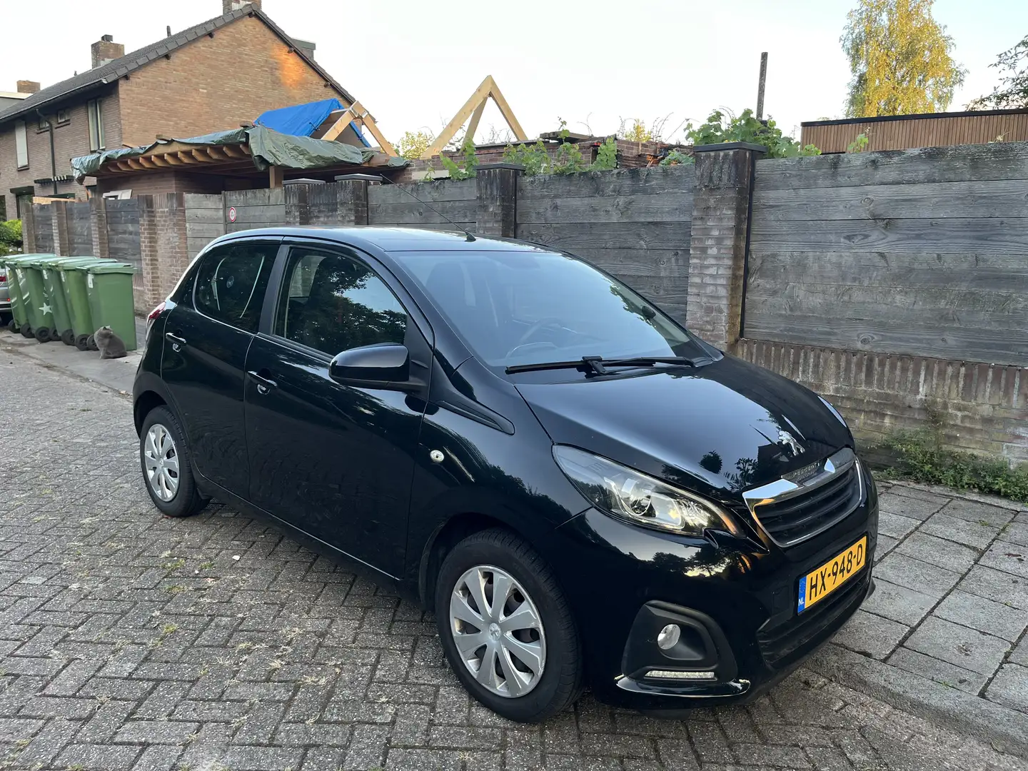 Peugeot 108 1.0 e-VTi Active Černá - 1