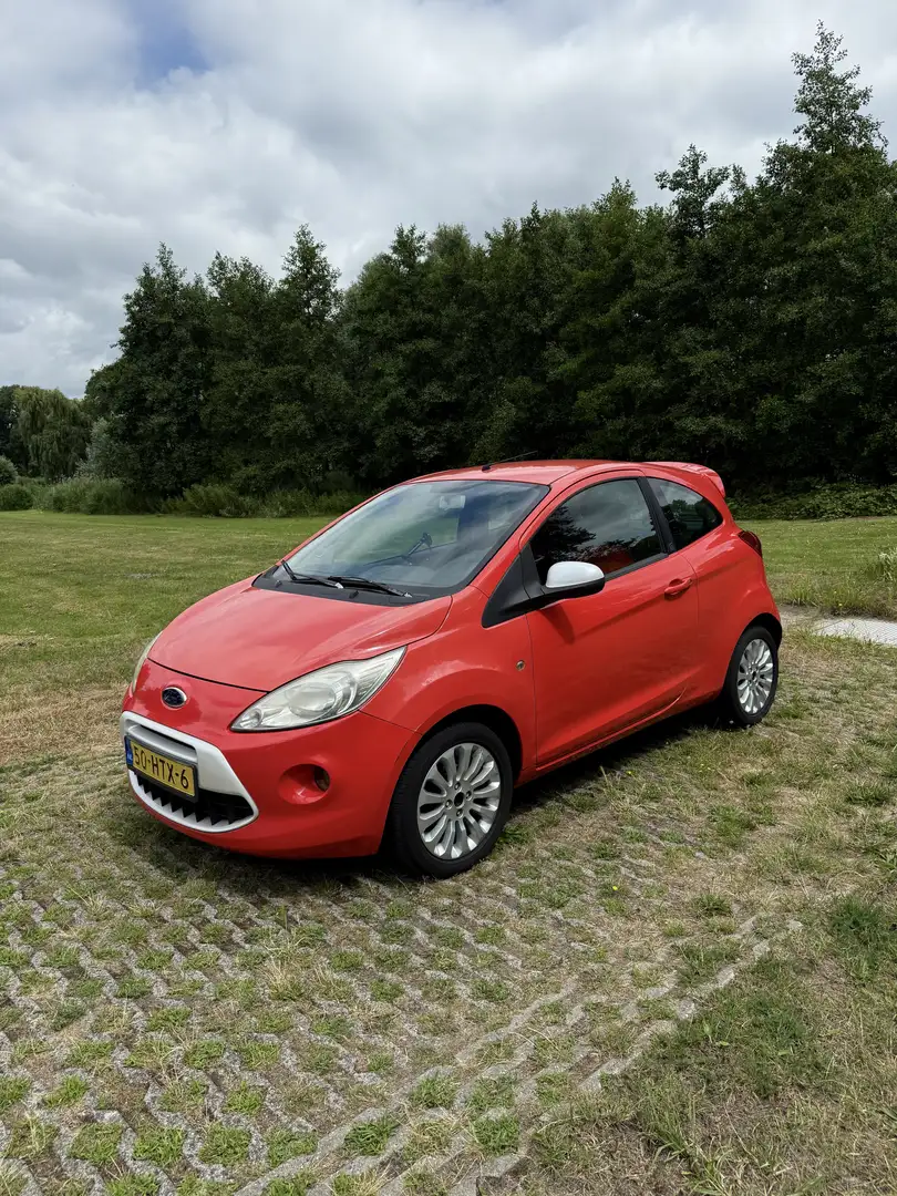 Ford Ka/Ka+ 1.2 Titanium Rojo - 1