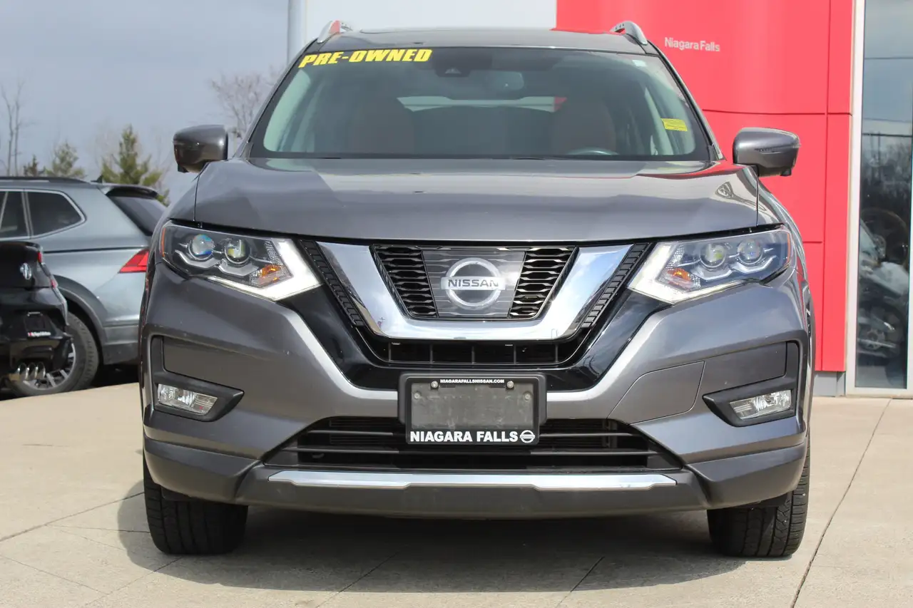 Nissan Rogue снимка Nissan Rogue