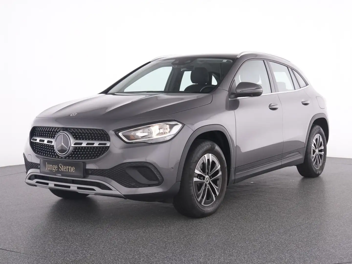 Mercedes-Benz GLA 220 d 4M MBUXStyle+Distronic+360+PTS+SHZ+DAB Grau - 2
