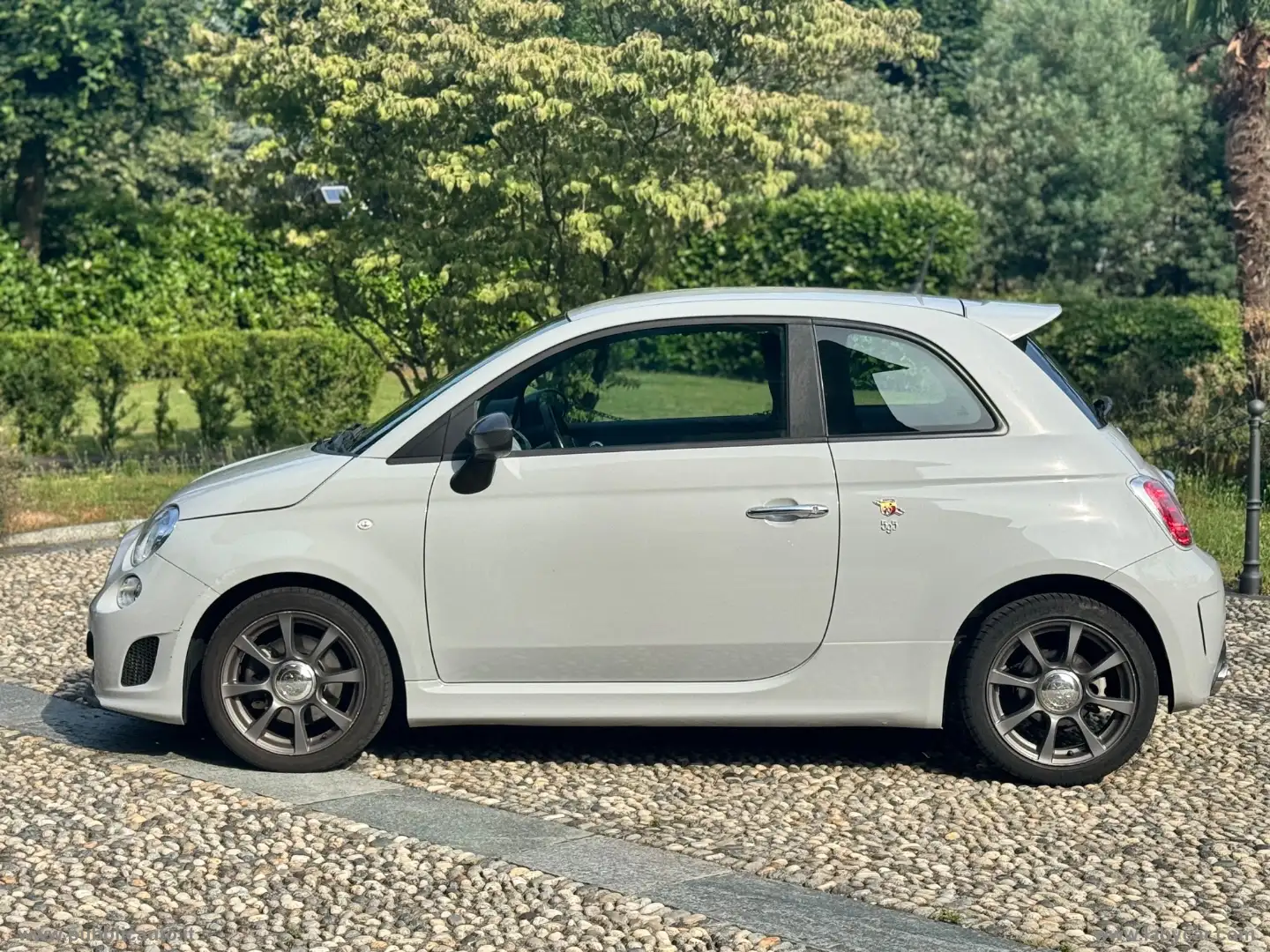 Abarth 595 1.4 Turbo T-Jet 140 CV Elaborabile Gris - 2