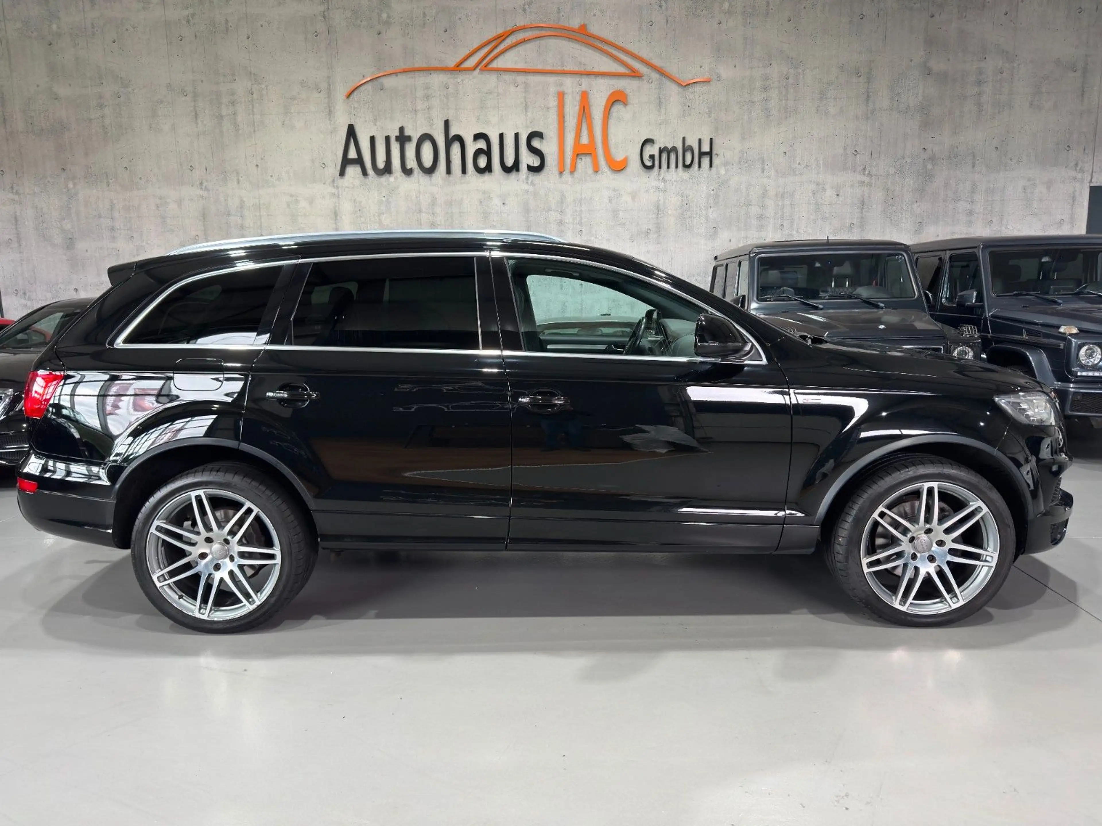 Audi Q7 /3.0/TDI/quattro/PANO/LED/AHK/PDC/2.HAND/KLIM — photo 8