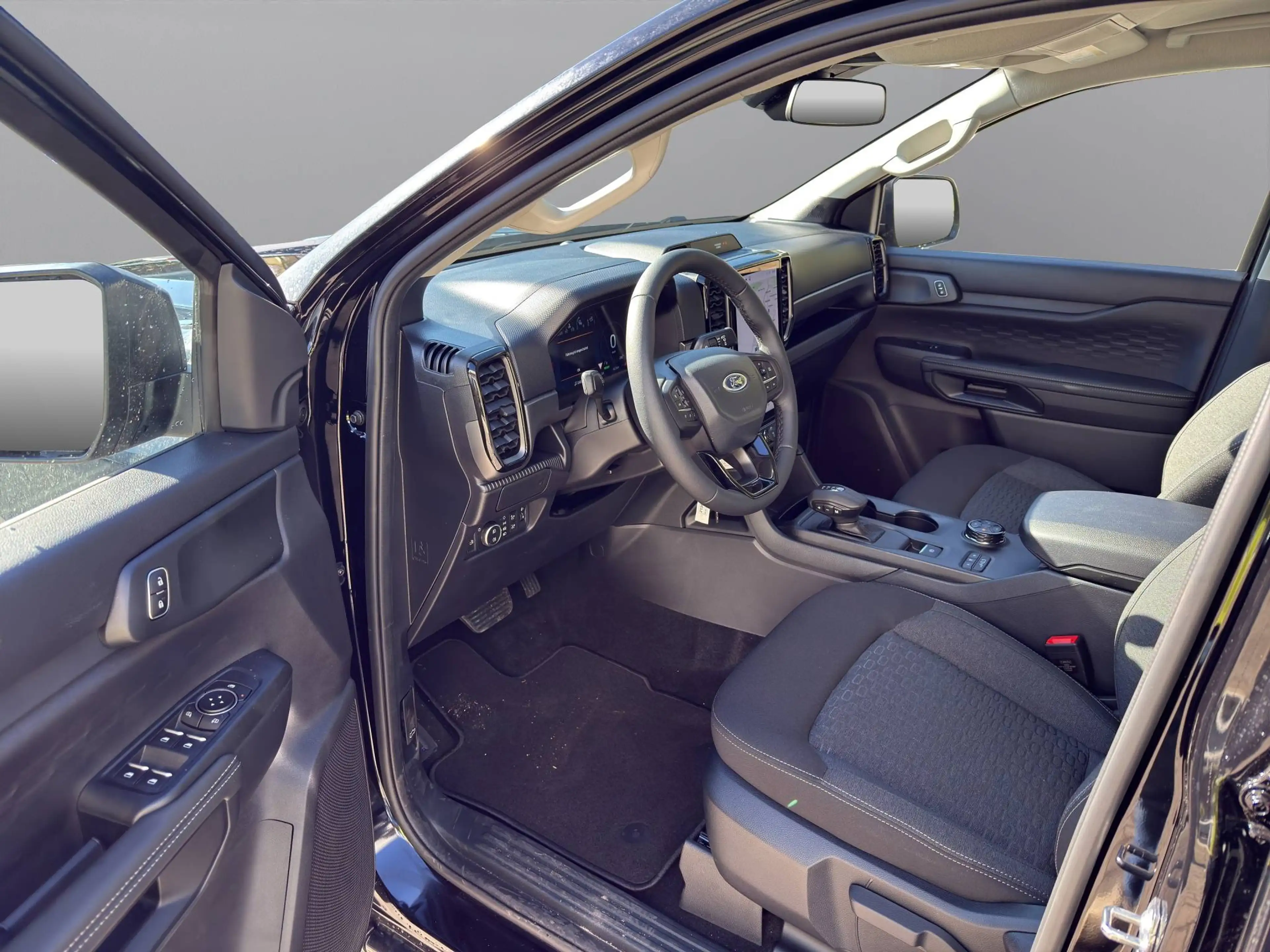 Ford Ranger PHEV XLT e-4WD Doppelkabine — photo 10