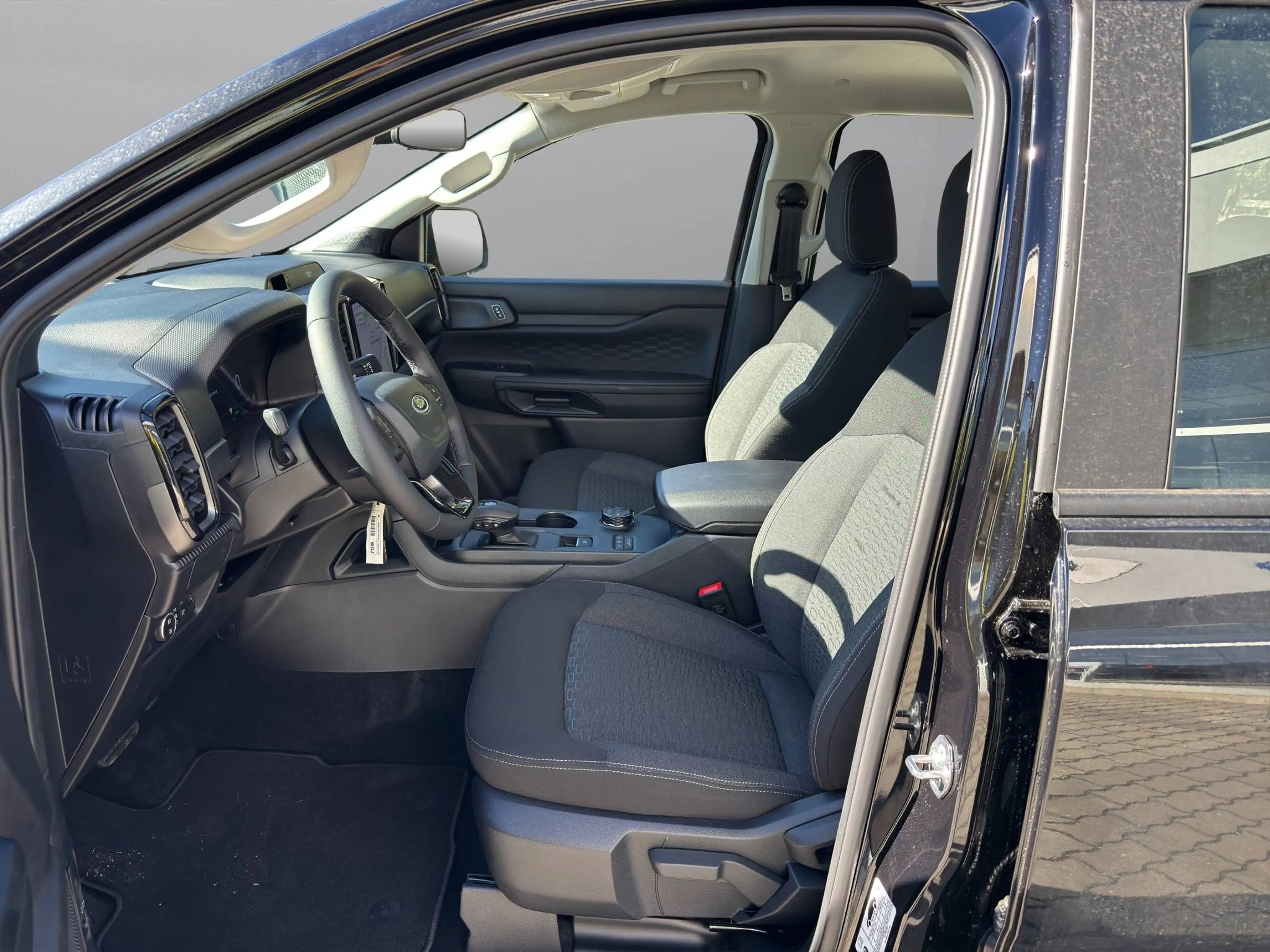 Ford Ranger PHEV XLT e-4WD Doppelkabine — photo 12
