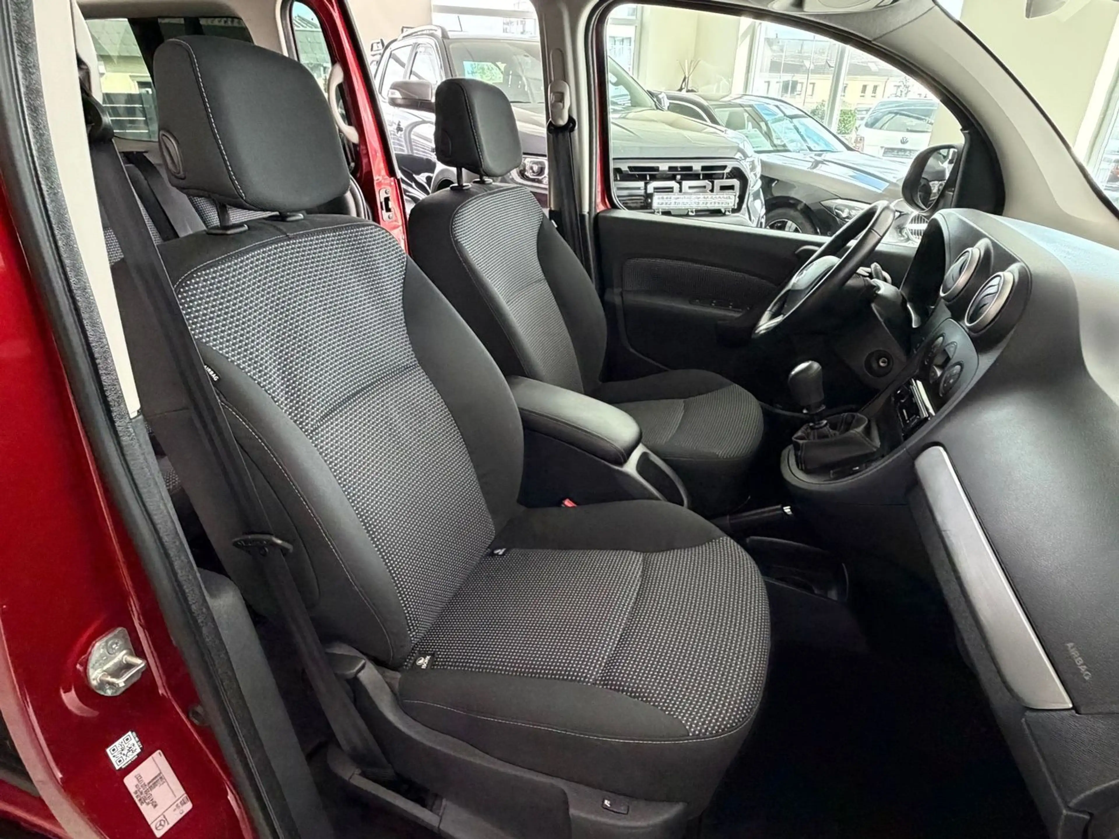 Mercedes-Benz Citan CDI extralang Edition/7-Sitzer/Kamera — photo 12
