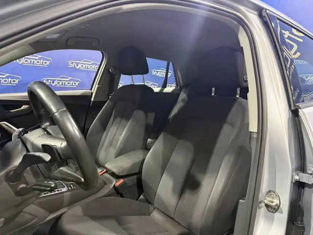 Audi Q2 view 23