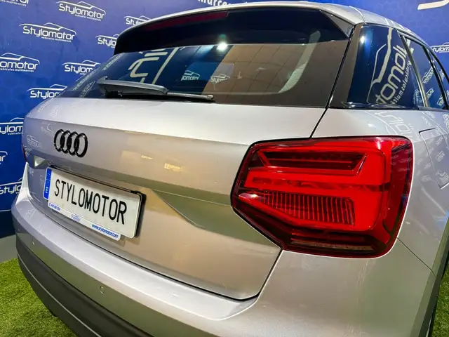 Audi Q2 view 25