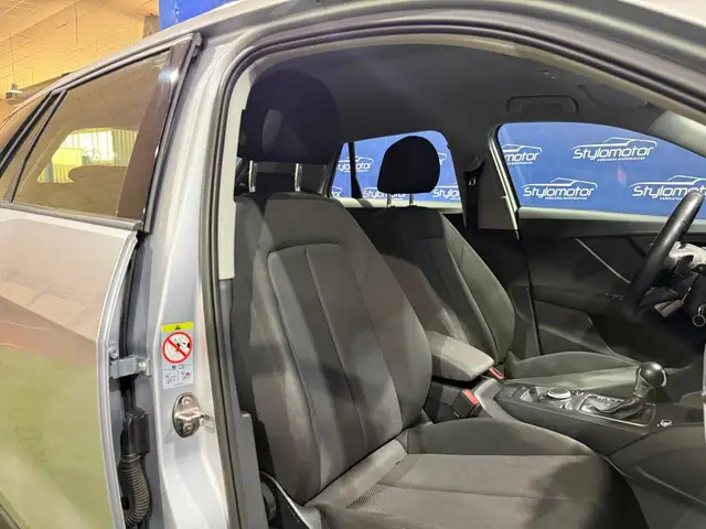 Audi Q2 view 22