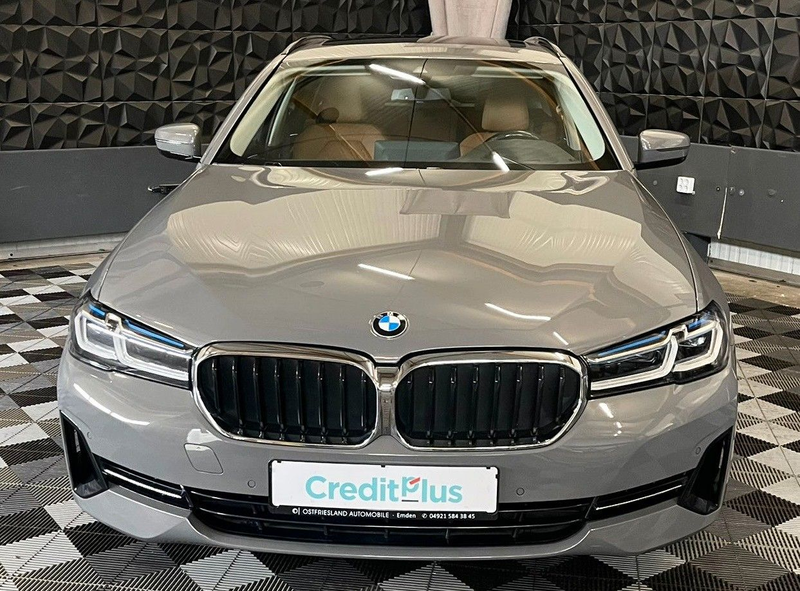 BMW 530 dTouring xDrive, Laser,Head-up, Standheizung — photo 4