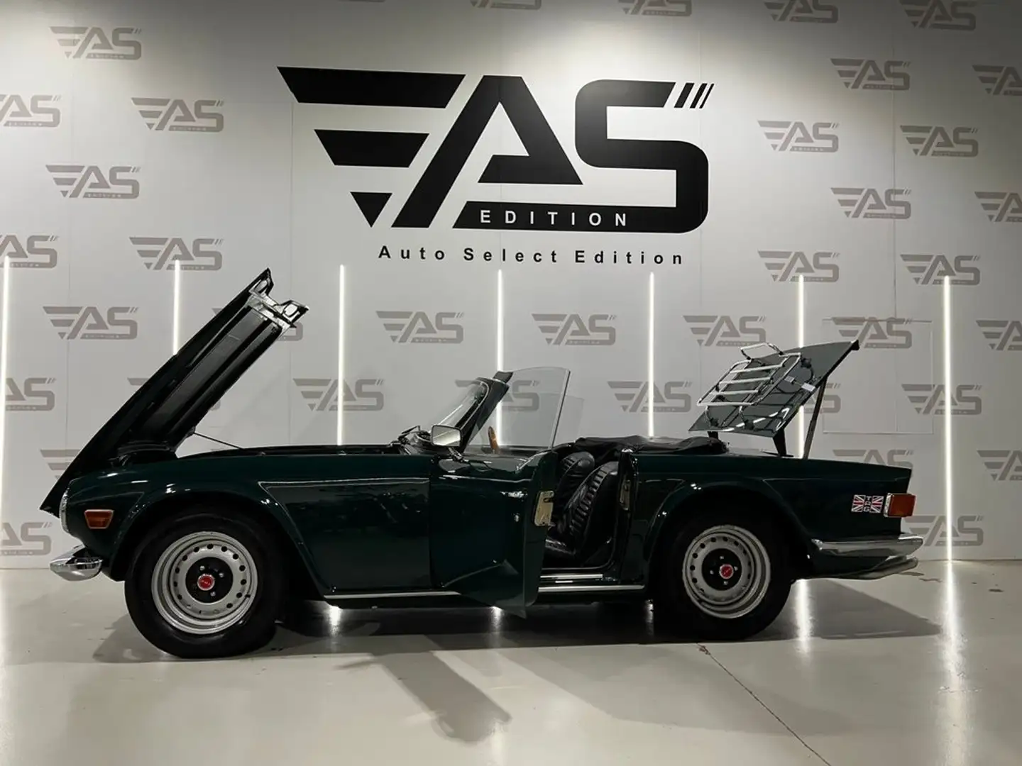 Triumph TRIUMPH TR 6 PI PI V6 2.5cc. 122cv Cabriolet del 1 Verde - 1