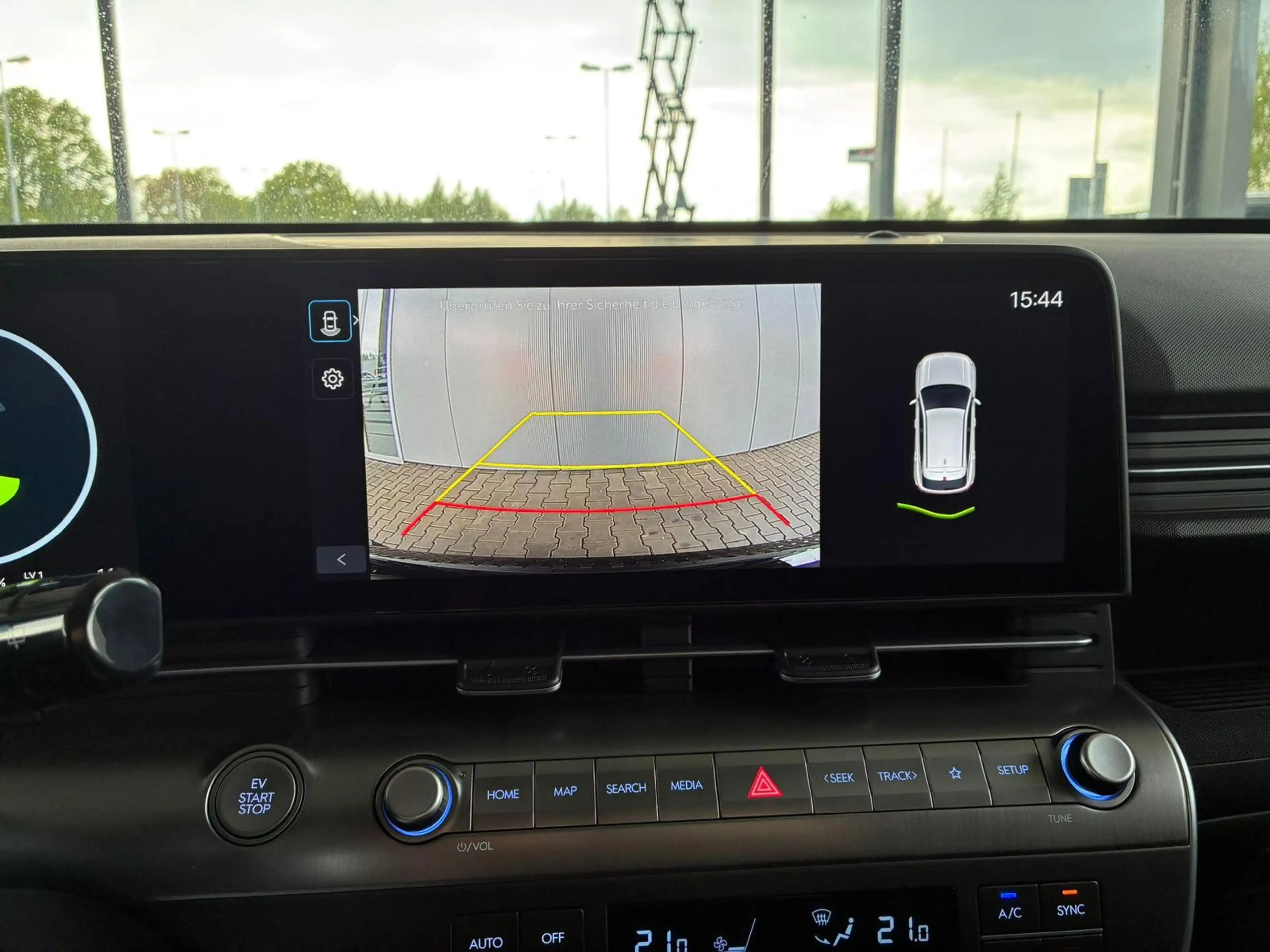 Hyundai KONA Elektro Comfort Plus 48,6 kWh MY26 / ACC / PDC V.+ — photo 9