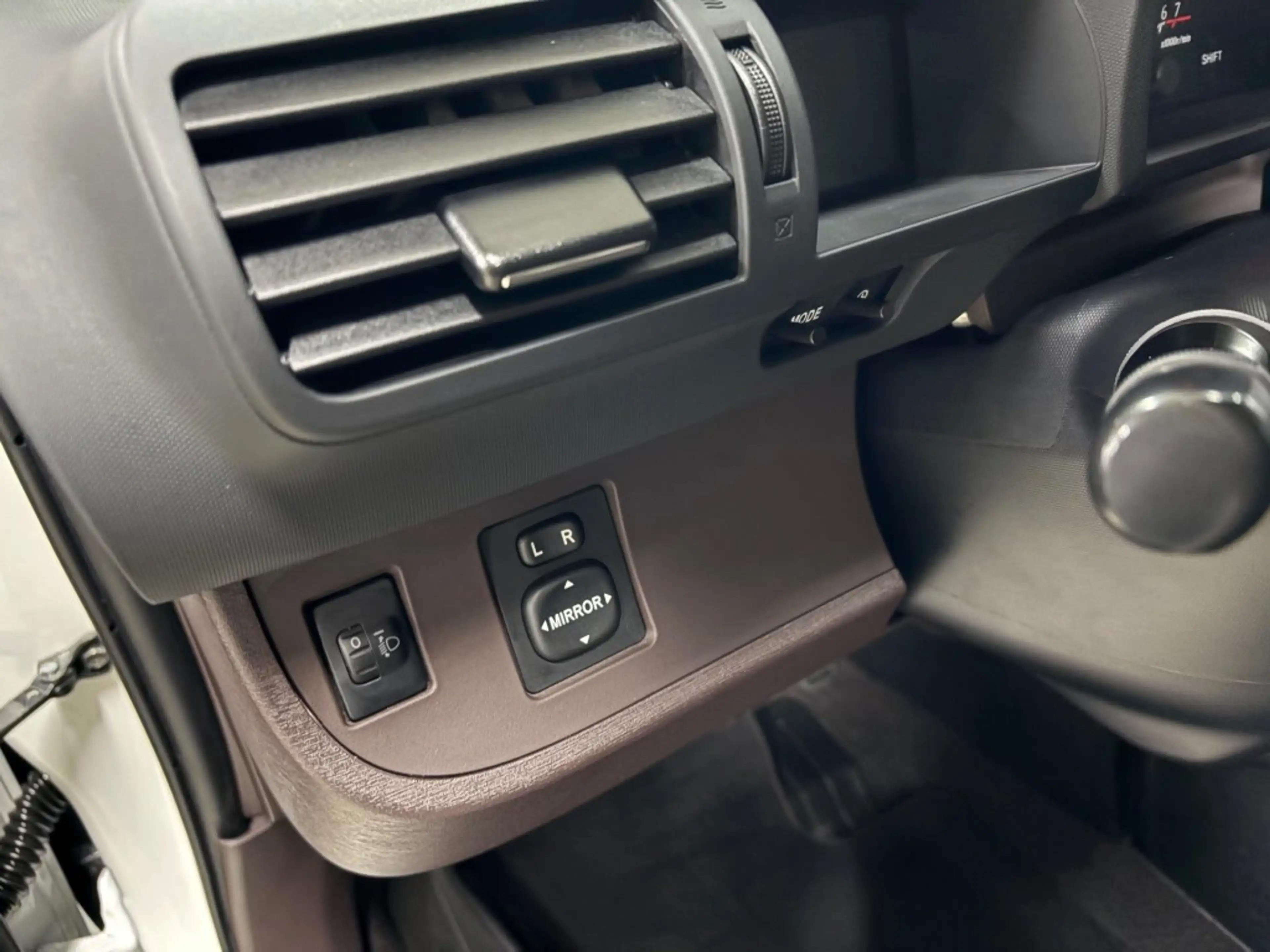 Toyota iQ 1.0 VVTI Stuurbekrachtiging Elec. Pakket AUX NAP — photo 7