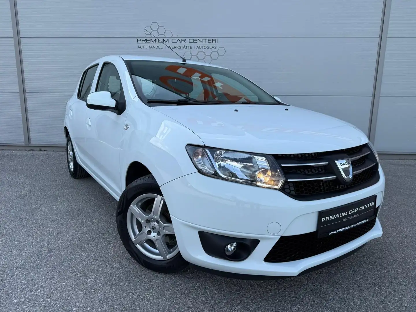 Dacia Sandero Essentiel KLIMA / ALU / LED - 1