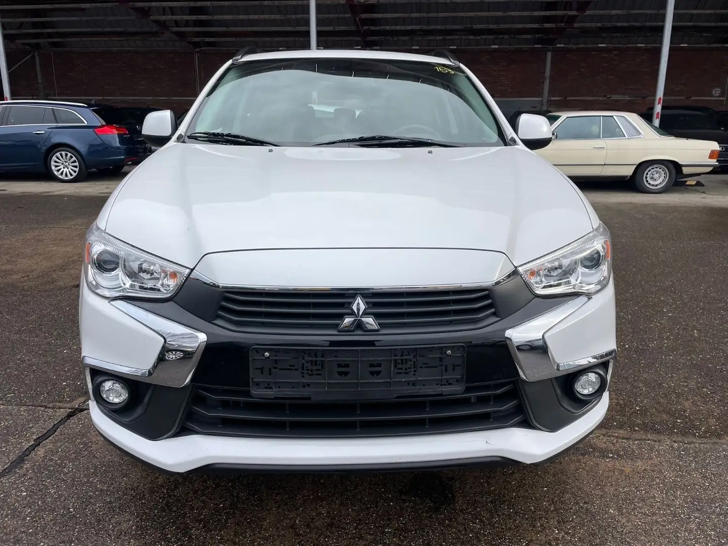 Mitsubishi ASX Plus 4WD/SHZ/KAMERA/AHK Weiß - 2
