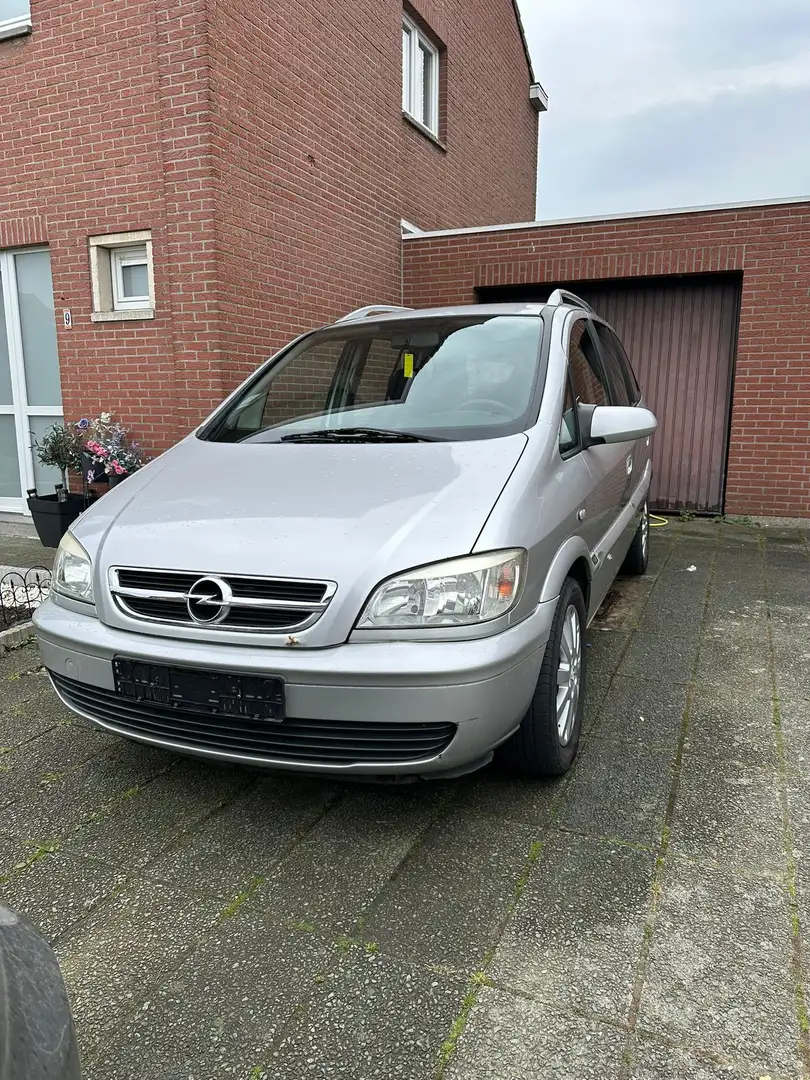 Opel Zafira 2.2 benzine Njoy 7-zit !! - 1