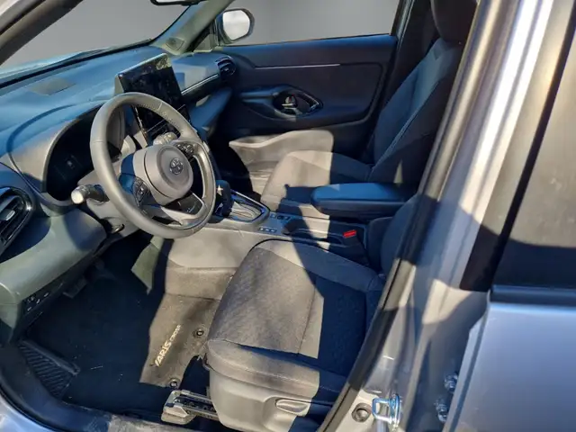 Toyota Yaris Cross view 10
