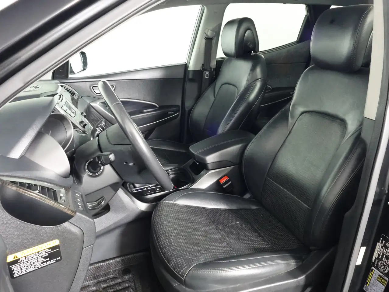 Hyundai SANTA FE photo Hyundai SANTA FE