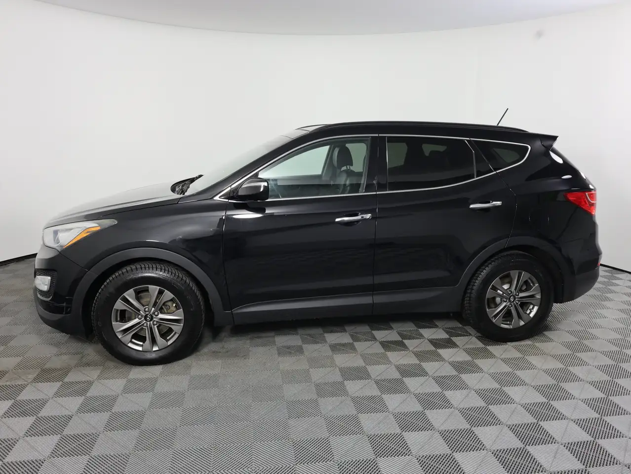 Hyundai SANTA FE photo Hyundai SANTA FE