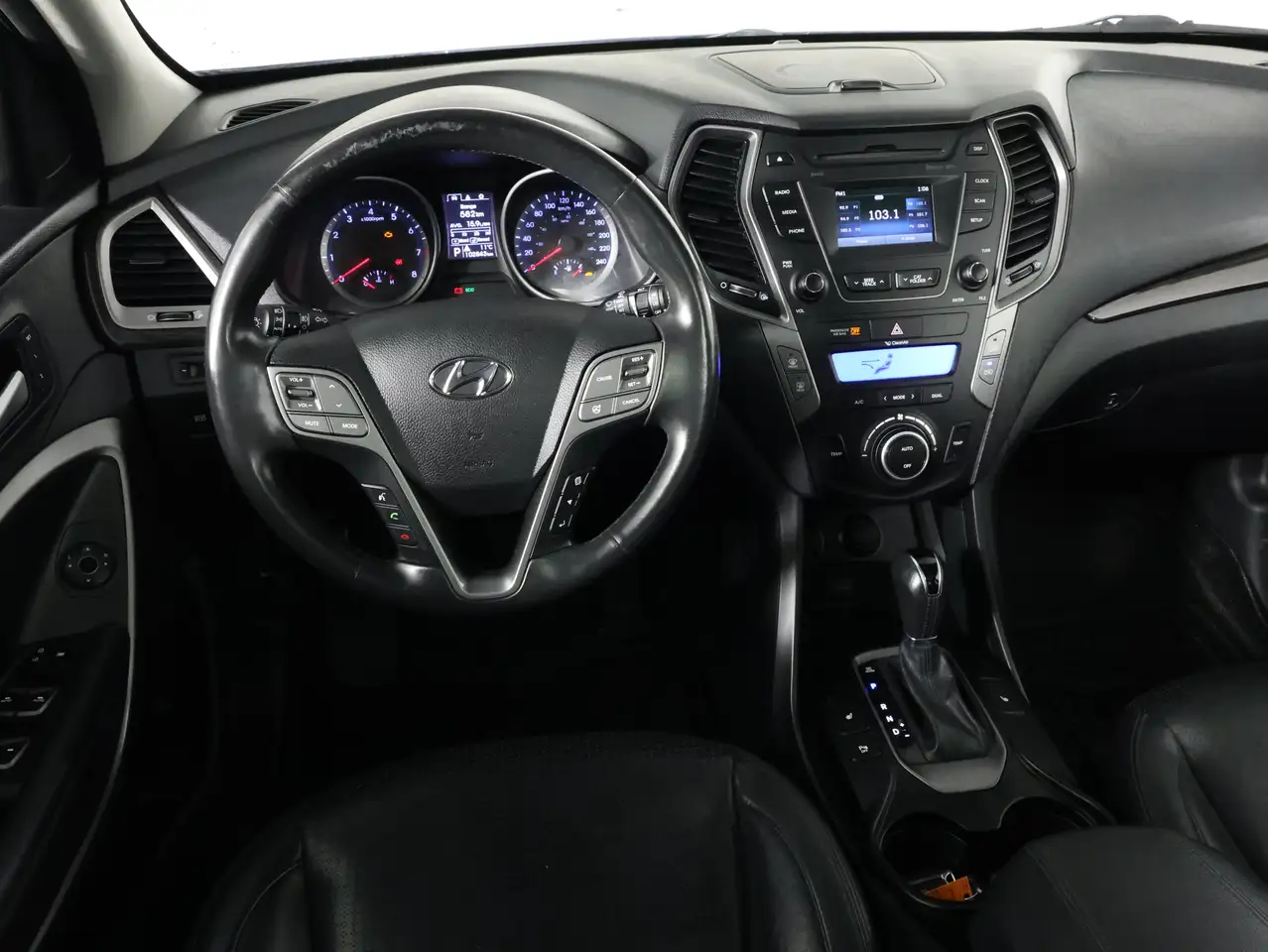 Hyundai SANTA FE photo Hyundai SANTA FE