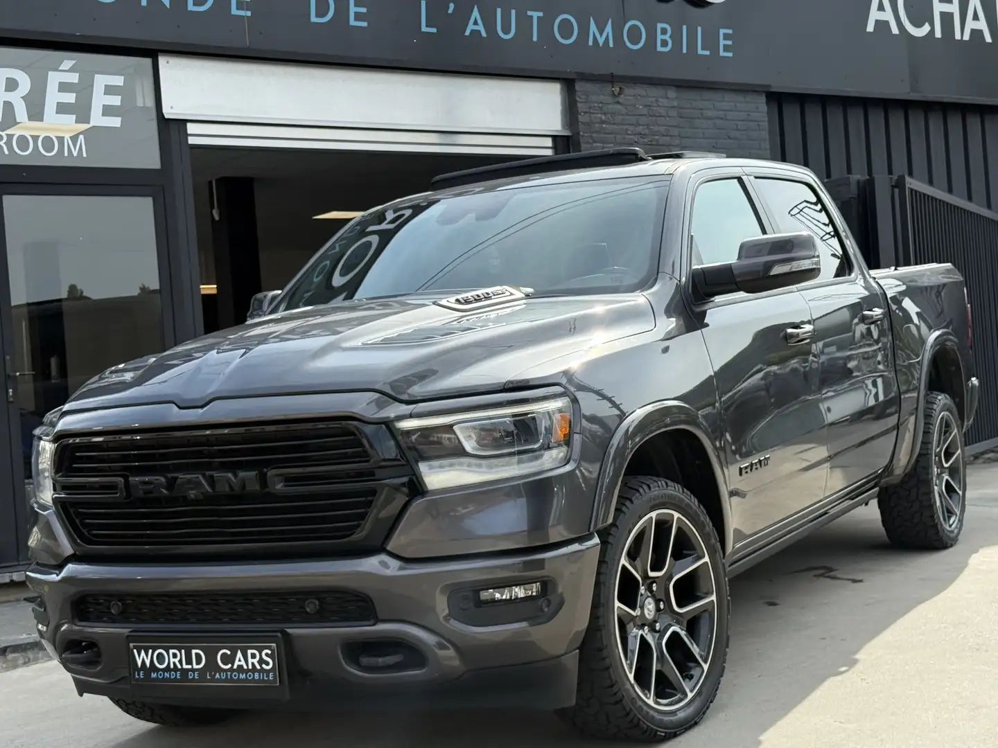 Dodge RAM 5.7i LPG LARAMIE SPORT TVAC*BTWIN TOIT PANO DISTRO Grau - 1