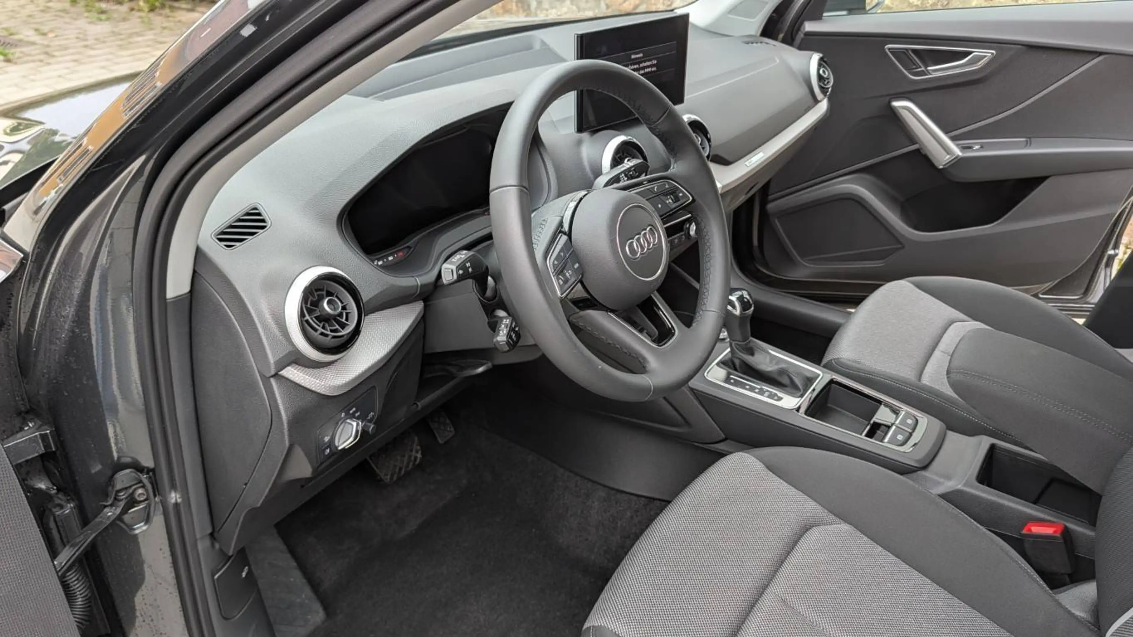 Audi Q2 35 TFSI S line | PANORAMA | Matrix | Keyless | Virtual | Adapt. Cruise Control | Rückfahrkamera — photo 10