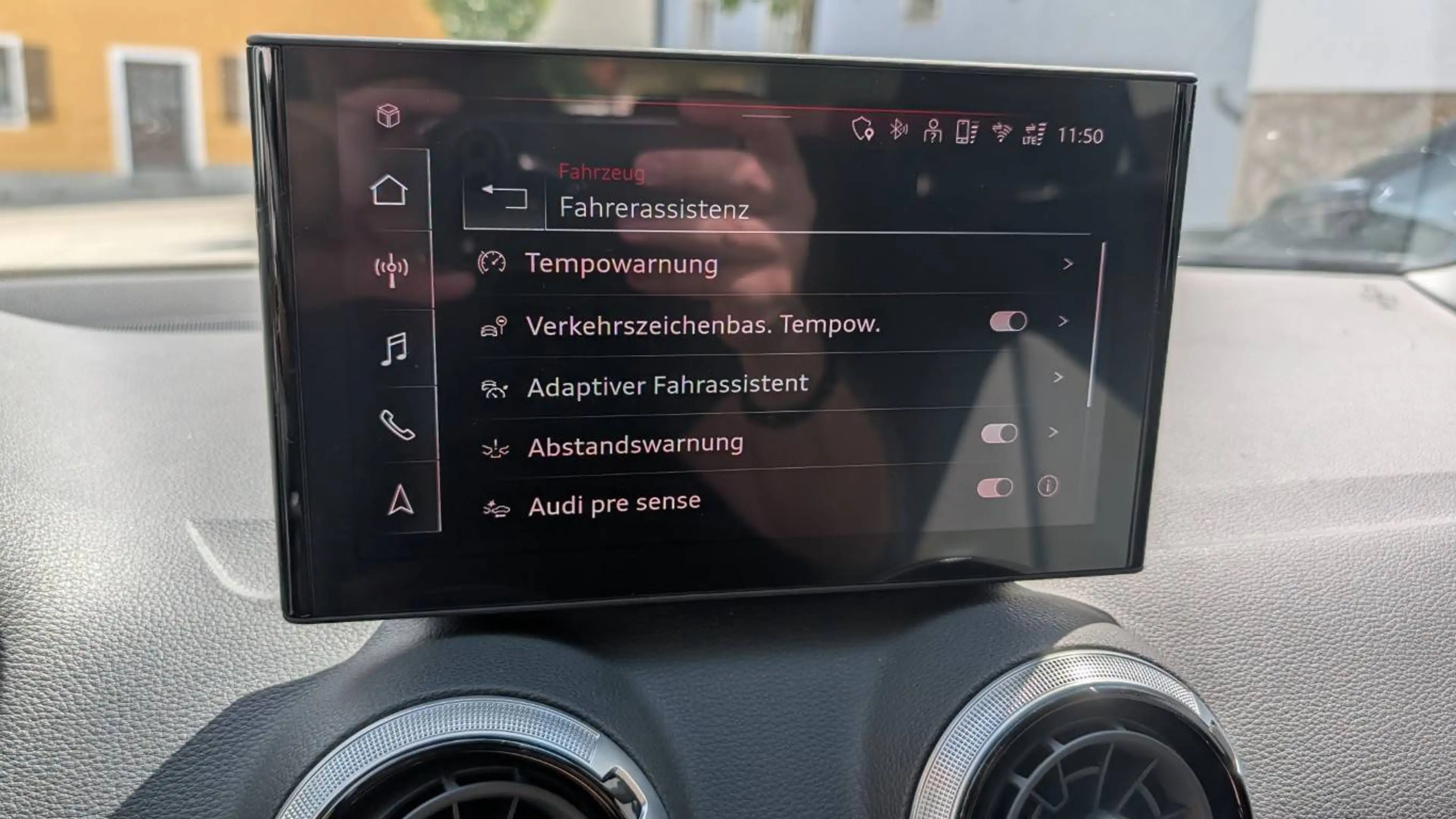 Audi Q2 35 TFSI S line | PANORAMA | Matrix | Keyless | Virtual | Adapt. Cruise Control | Rückfahrkamera — photo 21