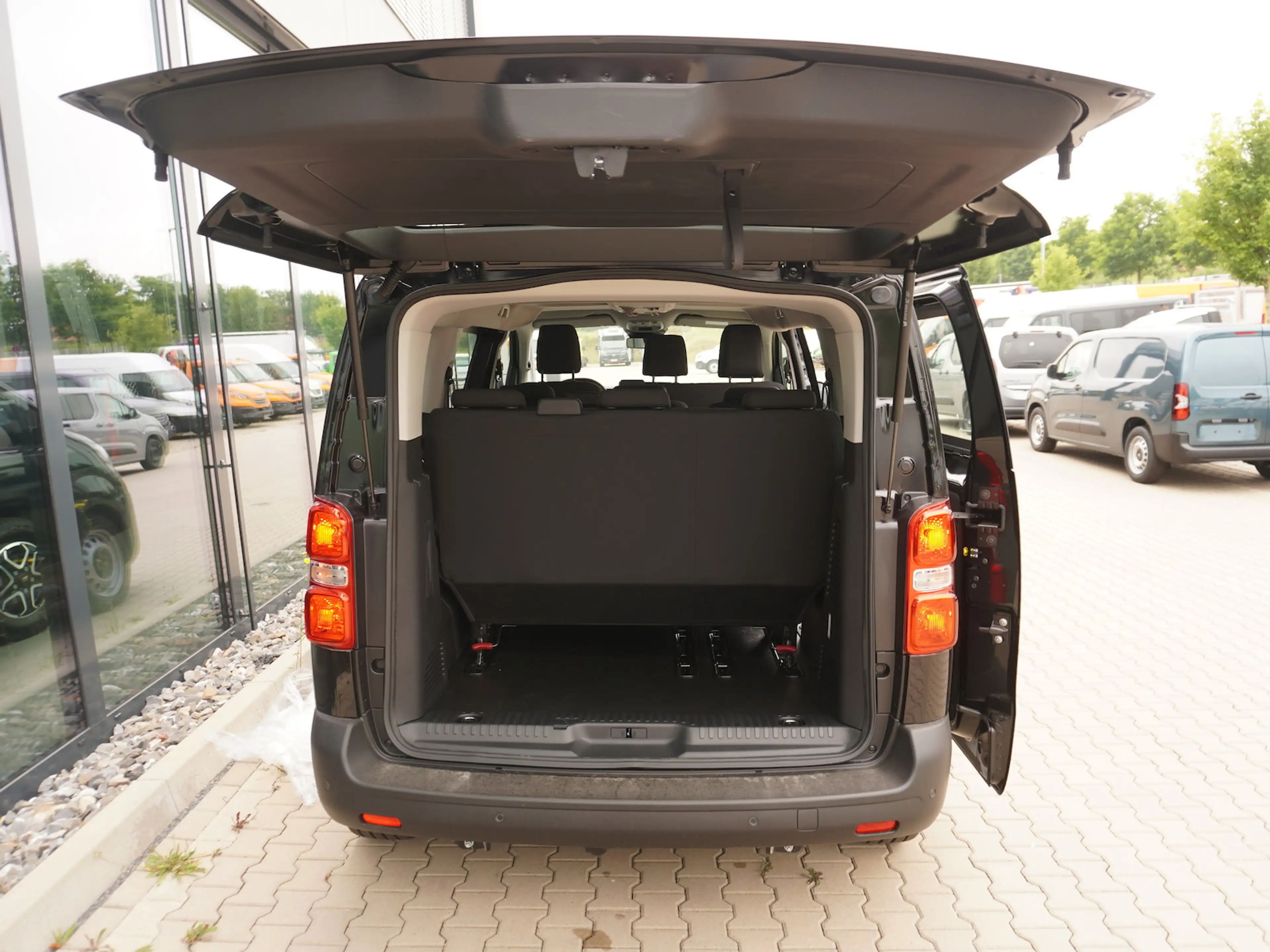 Fiat Scudo Kombi M 180 AT/ 9-Sitzer / AHK — photo 5